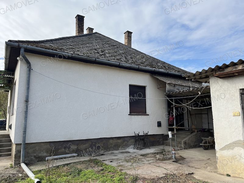 A fájl már létezik a célhelyen: import/kepek/vizjeles_5503546.jpg
Eladó Családi ház Gyulaj  83 m<sup>2</sup> 11.91 millió Ft