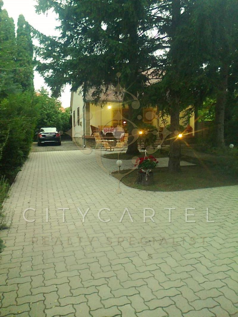 A fájl már létezik a célhelyen: import/kepek/vizjeles_5509325.jpg
For sale recreational home, summer house Vonyarcvashegy  80 m<sup>2</sup> 99.99 millió Ft