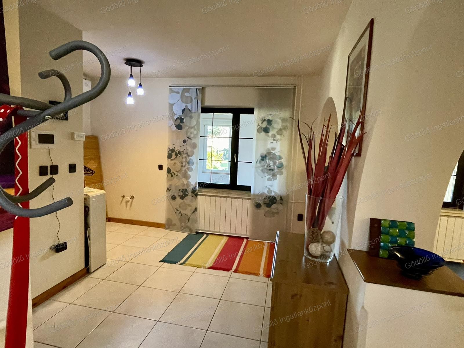 A fájl nem létezik a célhelyen: import/kepek/vizjeles_5512892.jpg. Másolás...
Kép sikeresen importálvaEladó Családi ház Gödöllő  341 m<sup>2</sup> 215 millió Ft