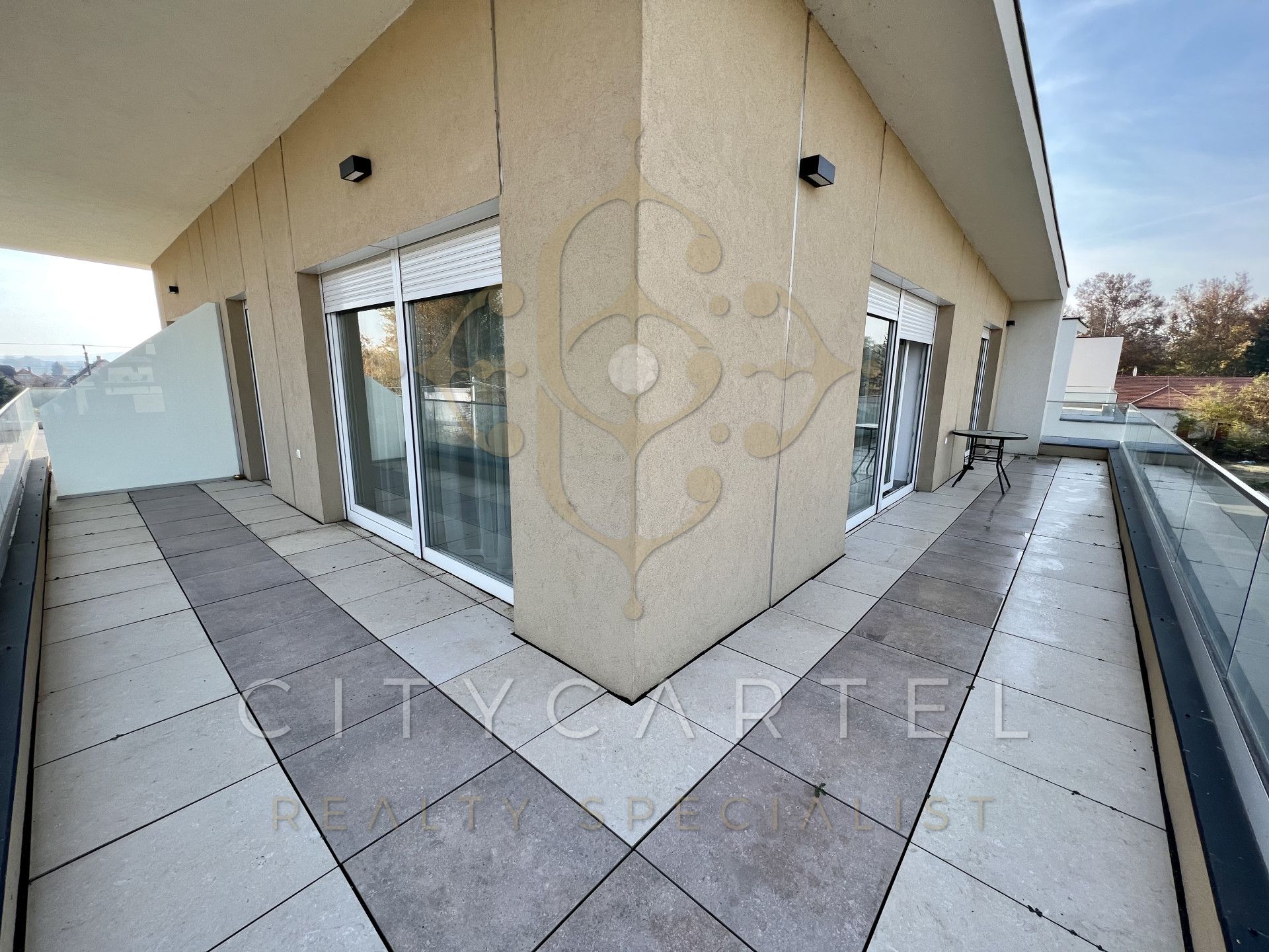 A fájl már létezik a célhelyen: import/kepek/vizjeles_5518279.jpg
For sale flat Balatonlelle  77 m<sup>2</sup> 99.99 millió Ft
