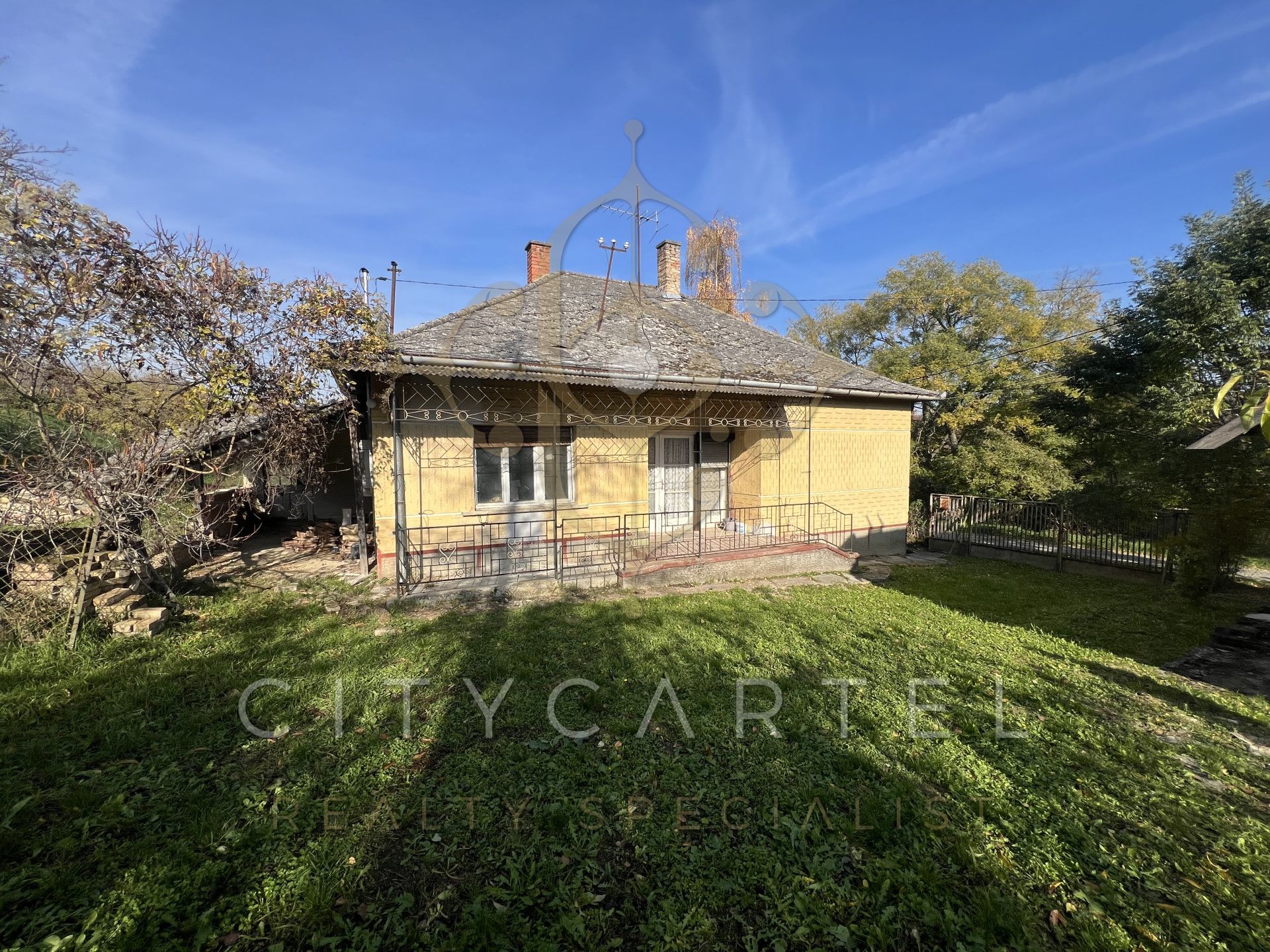 A fájl már létezik a célhelyen: import/kepek/vizjeles_5518527.jpg
For sale house Karád  87 m<sup>2</sup> 19.999999 millió Ft