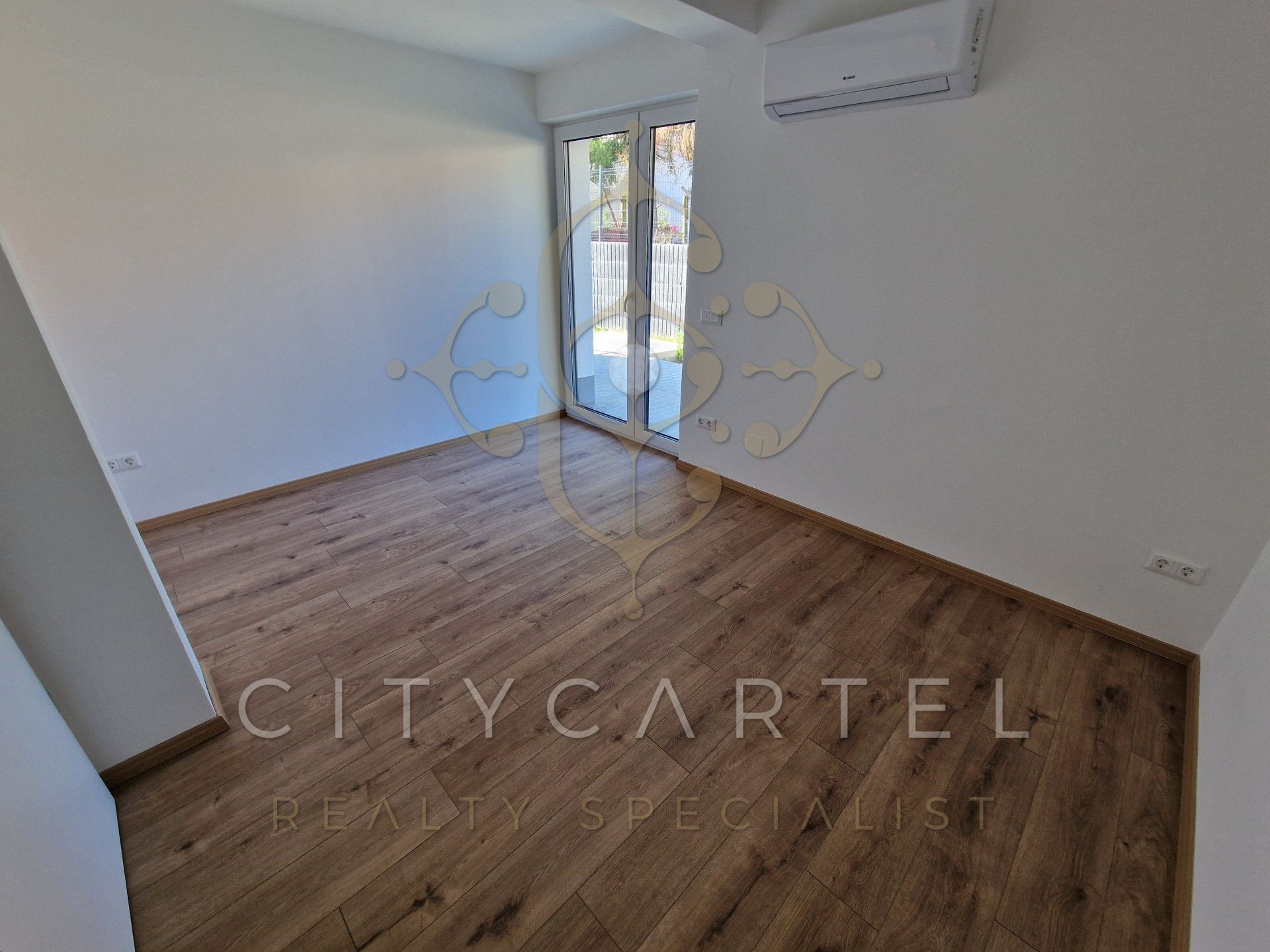 A fájl már létezik a célhelyen: import/kepek/vizjeles_5518741.jpg
For sale flat Fonyód  75 m<sup>2</sup> 99 millió Ft