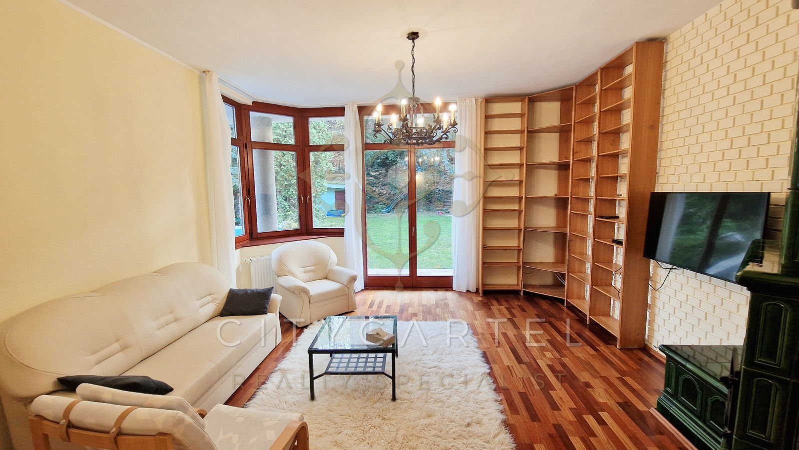 A fájl már létezik a célhelyen: import/kepek/vizjeles_5525563.jpg
For sale flat Budapest, XII. kerület  170 m<sup>2</sup> 1800 EUR
