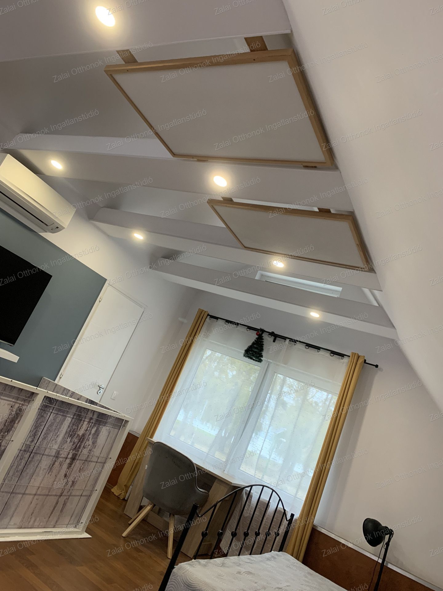 A fájl már létezik a célhelyen: import/kepek/vizjeles_5538060.jpg
For sale recreational home, summer house Balatonberény  115 m<sup>2</sup> 124.9 millió Ft