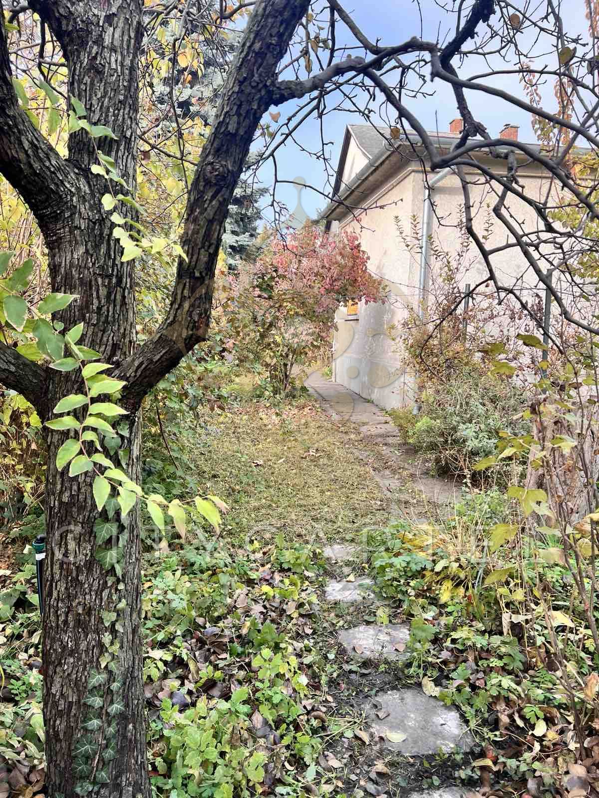 A fájl már létezik a célhelyen: import/kepek/vizjeles_5539829.jpg
Eladó Családi ház Budapest, XIX. kerület  180 m<sup>2</sup> 125 millió Ft