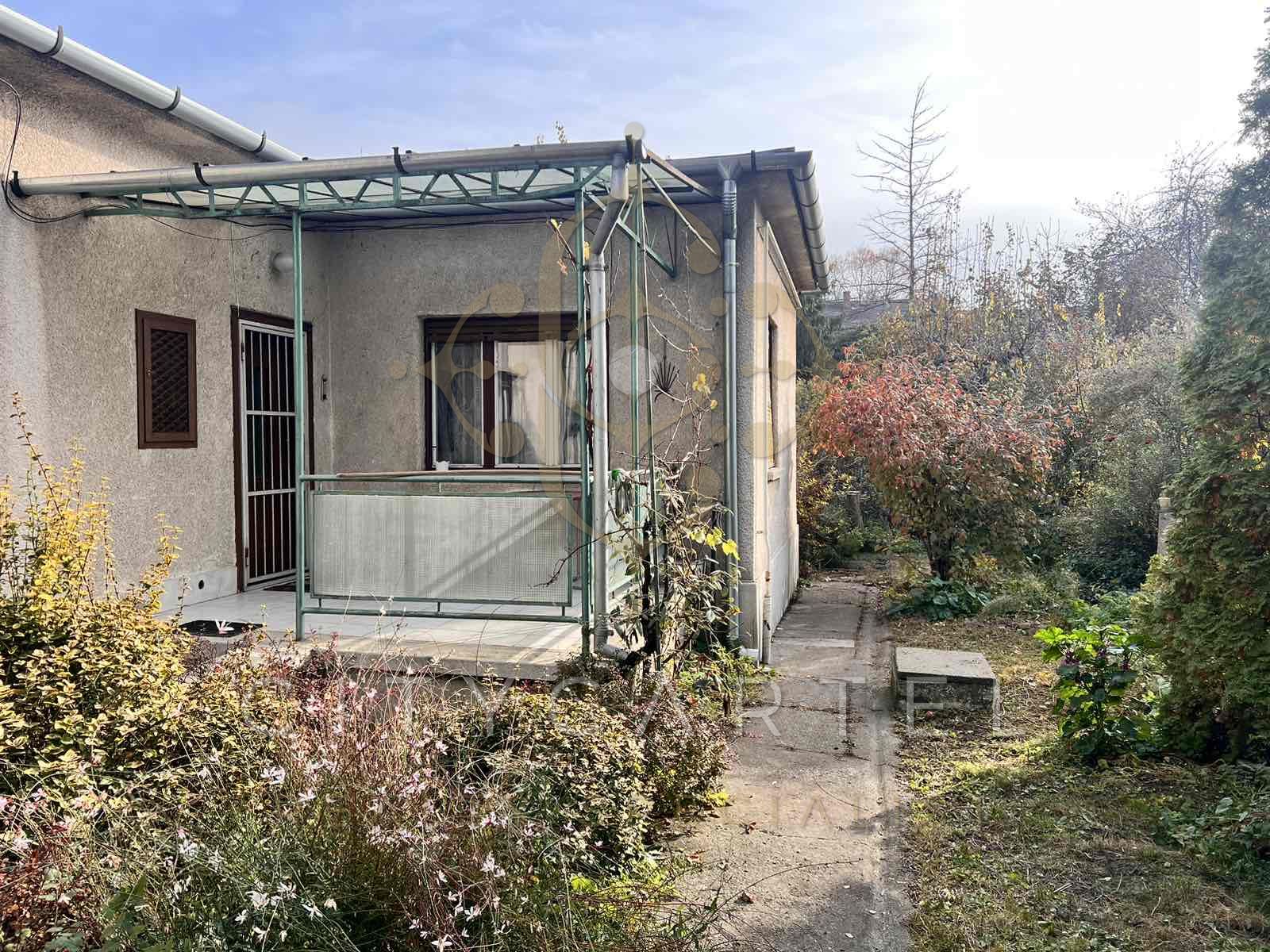 A fájl már létezik a célhelyen: import/kepek/vizjeles_5539841.jpg
Eladó Családi ház Budapest, XIX. kerület  180 m<sup>2</sup> 125 millió Ft