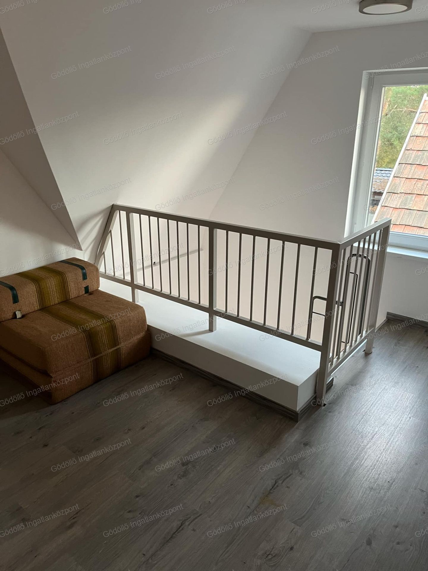 A fájl már létezik a célhelyen: import/kepek/vizjeles_5542902.jpg
Eladó Családi ház Poroszló  102 m<sup>2</sup> 58 millió Ft