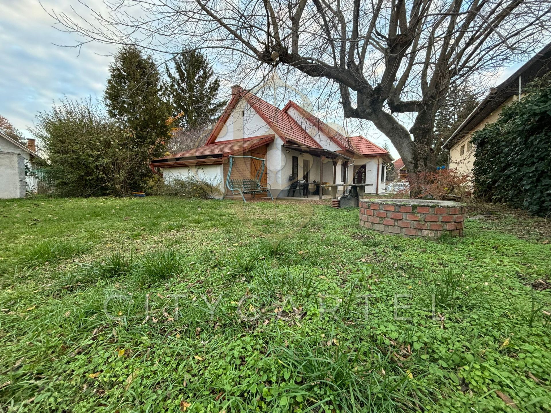 A fájl már létezik a célhelyen: import/kepek/vizjeles_5547875.jpg
For sale house Balatonlelle  88 m<sup>2</sup> 68.3 millió Ft