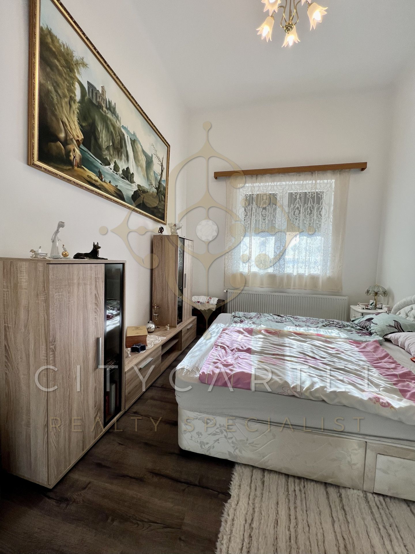 A fájl már létezik a célhelyen: import/kepek/vizjeles_5550008.jpg
Eladó Családi ház Balatonboglár  330 m<sup>2</sup> 420 millió Ft