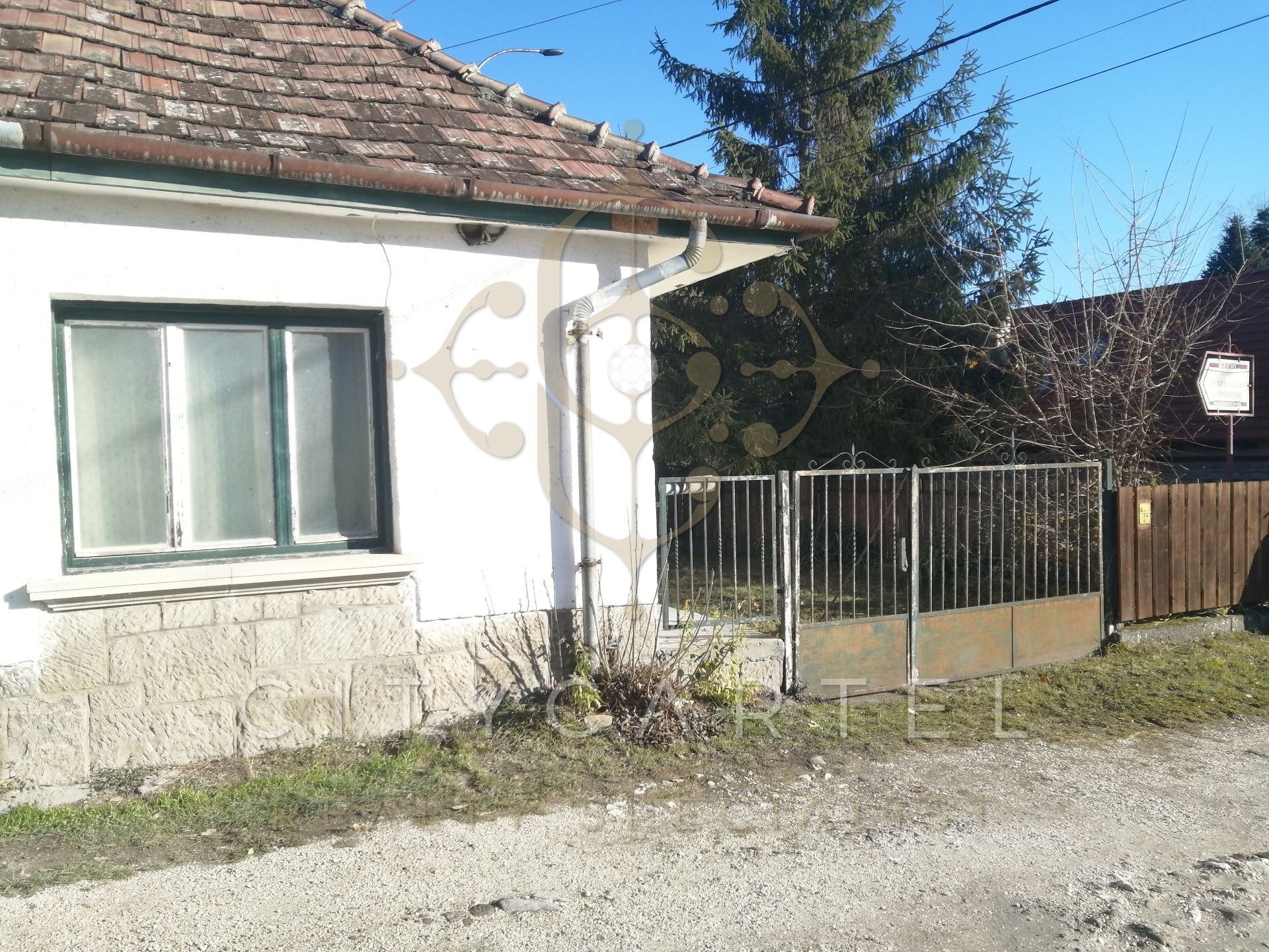 A fájl már létezik a célhelyen: import/kepek/vizjeles_5555364.jpg
For sale house Pilisszentkereszt  68 m<sup>2</sup> 56 millió Ft