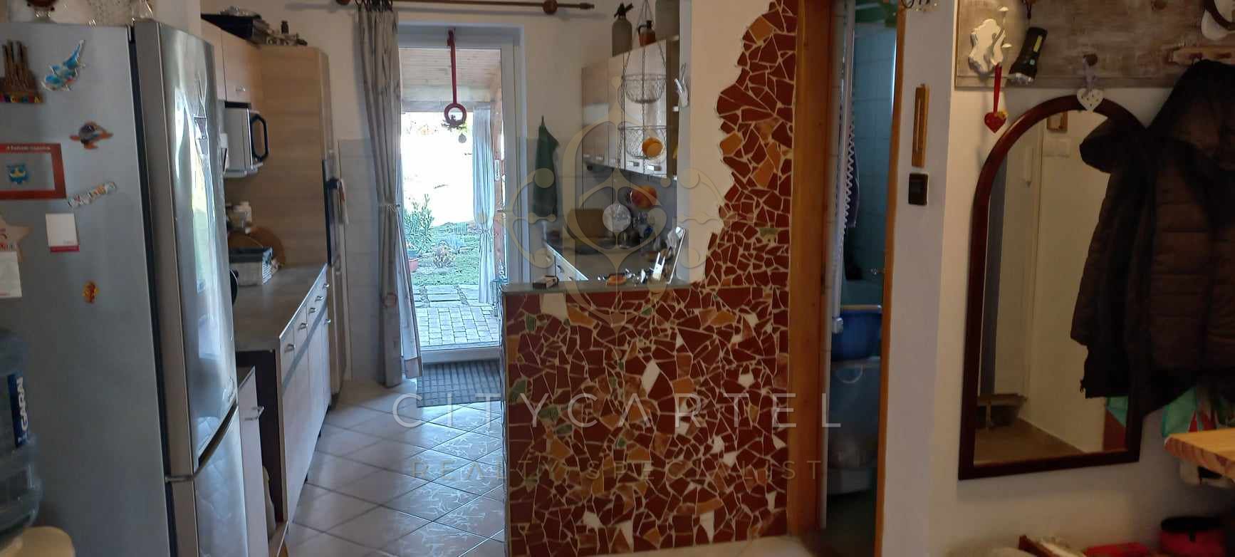 A fájl már létezik a célhelyen: import/kepek/vizjeles_5572387.jpg
Eladó Családi ház Siófok  140 m<sup>2</sup> 89.9 millió Ft