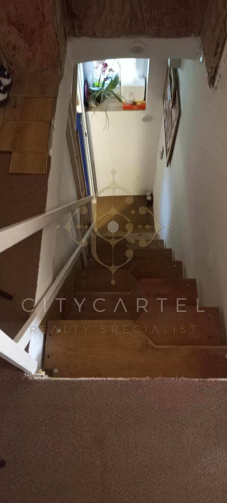 A fájl már létezik a célhelyen: import/kepek/vizjeles_5572390.jpg
Eladó Családi ház Siófok  140 m<sup>2</sup> 89.9 millió Ft