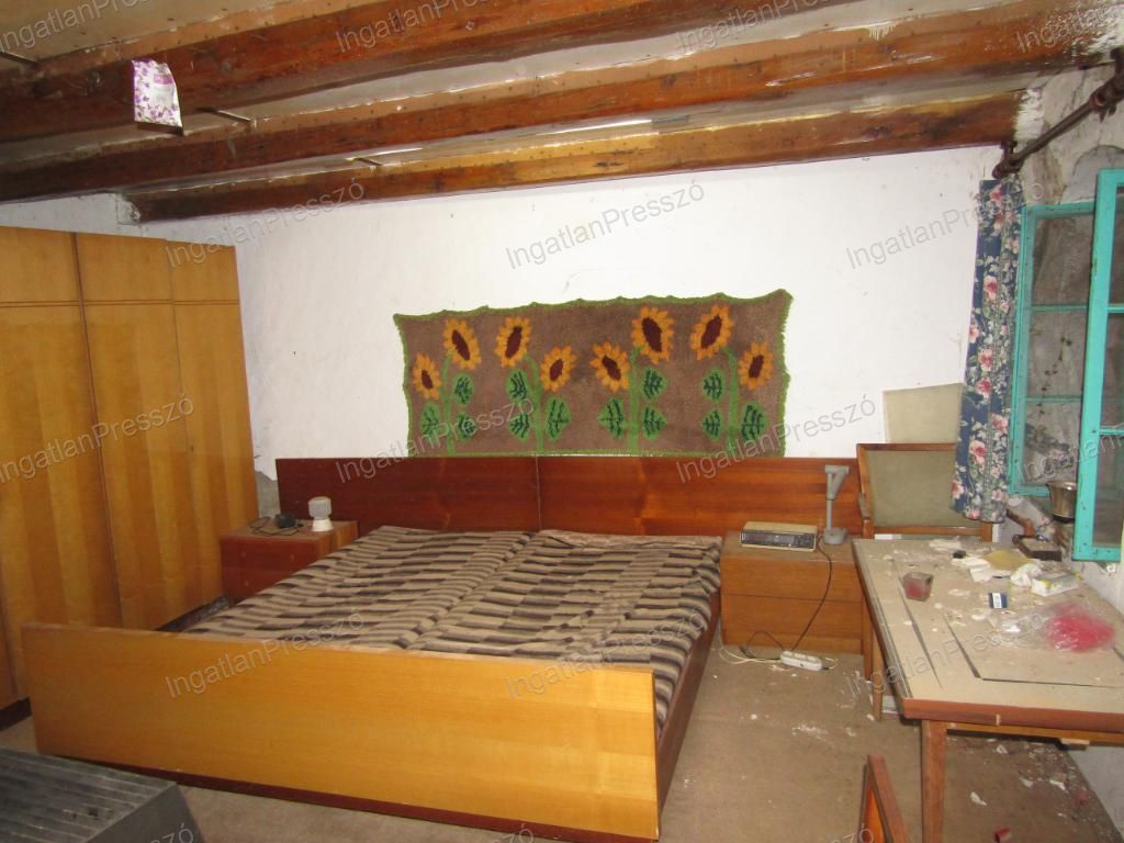 A fájl már létezik a célhelyen: import/kepek/vizjeles_5586710.jpg
Eladó nyaraló Kisapáti  95 m<sup>2</sup> 74 millió Ft