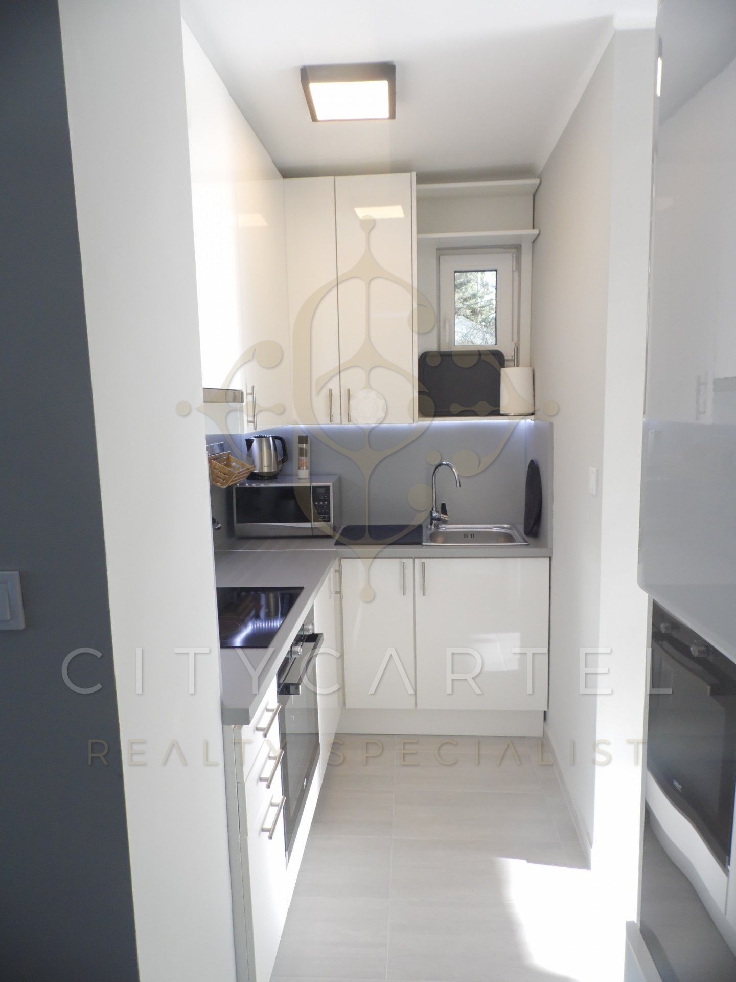 A fájl már létezik a célhelyen: import/kepek/vizjeles_5588935.jpg
Eladó nyaraló Siófok  55 m<sup>2</sup> 89.999 millió Ft