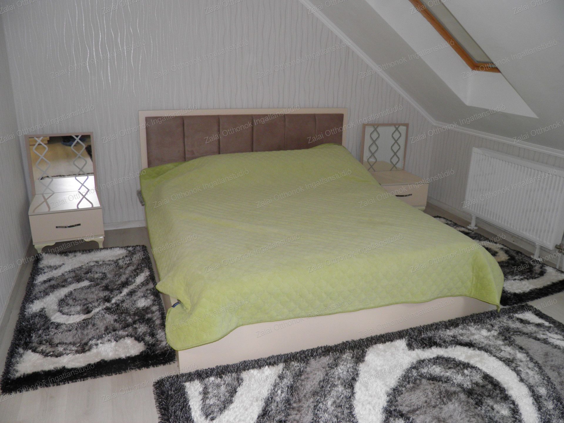 A fájl már létezik a célhelyen: import/kepek/vizjeles_5591221.jpg
For sale Terraced house Hévíz  195 m<sup>2</sup> 125 millió Ft