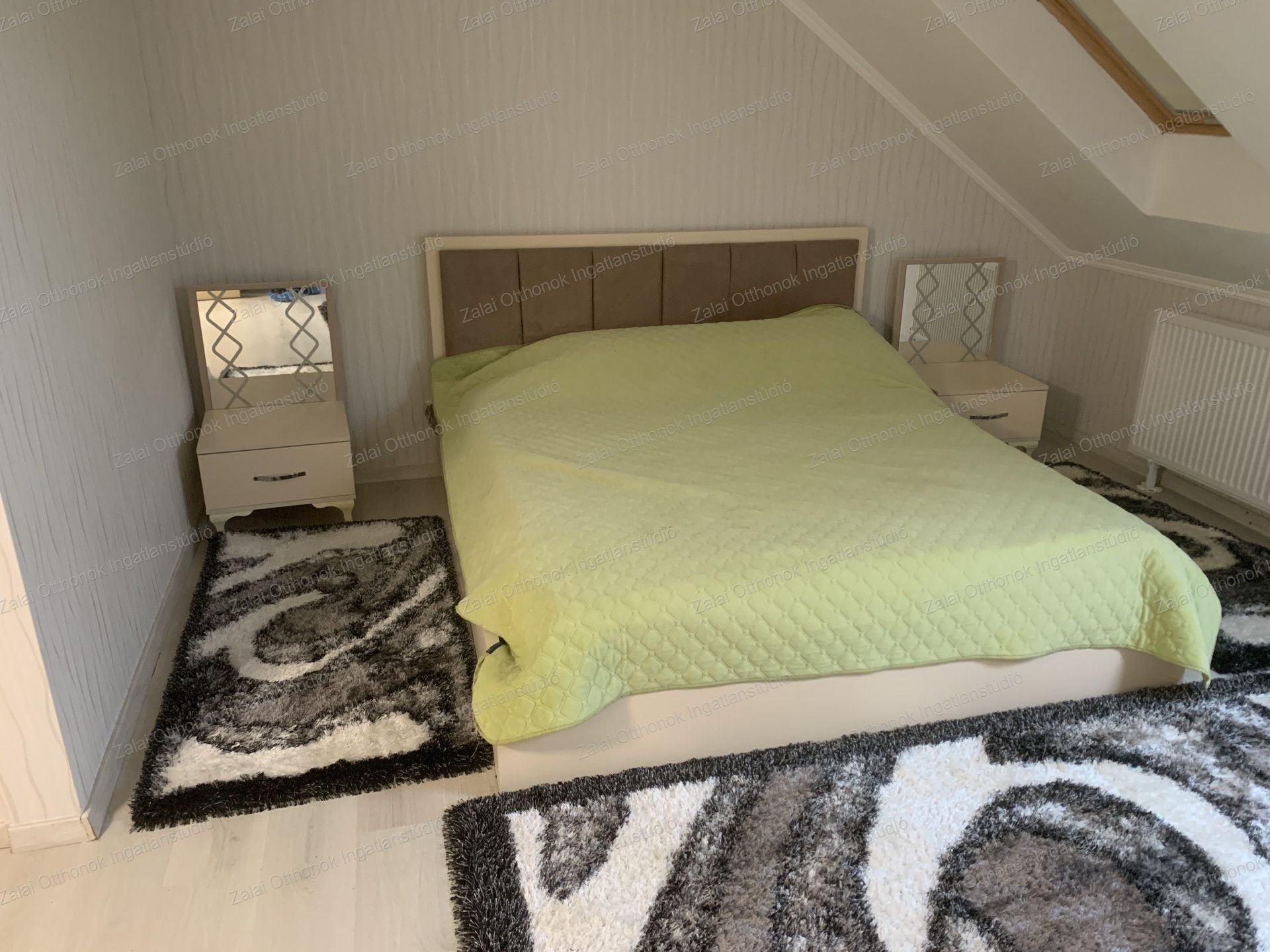 A fájl már létezik a célhelyen: import/kepek/vizjeles_5591231.jpg
For sale Terraced house Hévíz  195 m<sup>2</sup> 125 millió Ft