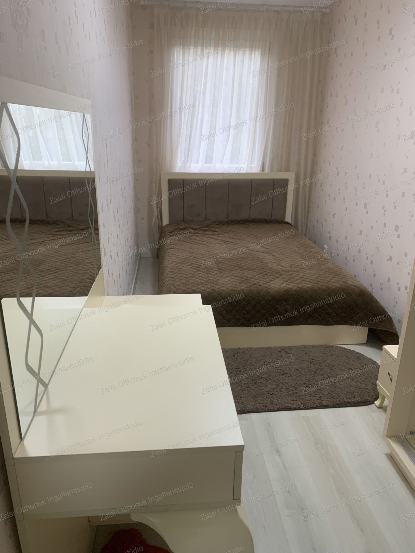 A fájl már létezik a célhelyen: import/kepek/vizjeles_5591232.jpg
For sale Terraced house Hévíz  195 m<sup>2</sup> 125 millió Ft