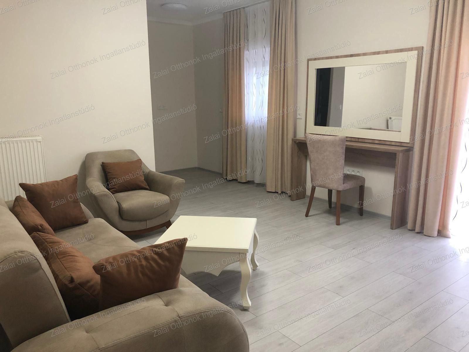 A fájl már létezik a célhelyen: import/kepek/vizjeles_5591521.jpg
For sale Hotel, guesthouse Hévíz  680 m<sup>2</sup> 690 millió Ft