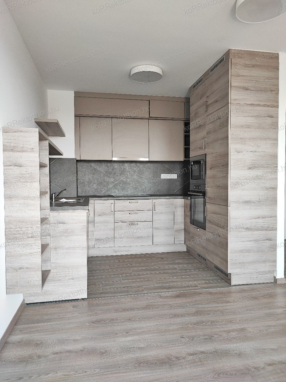 A fájl már létezik a célhelyen: import/kepek/vizjeles_5593983.jpg
Eladó Téglalakás Gyöngyös  122 m<sup>2</sup> 108.0906 millió Ft