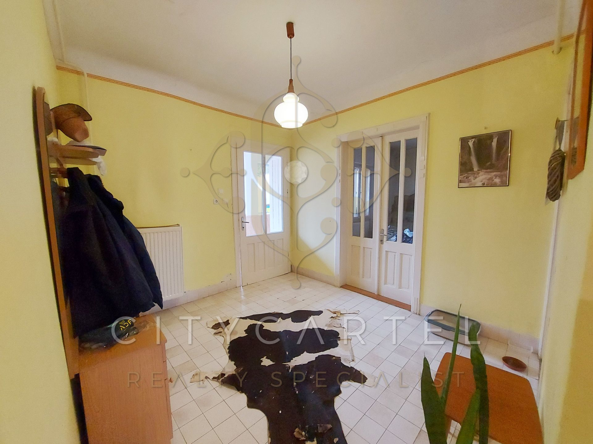 A fájl már létezik a célhelyen: import/kepek/vizjeles_5595257.jpg
For sale house Dunaföldvár  126 m<sup>2</sup> 25 millió Ft