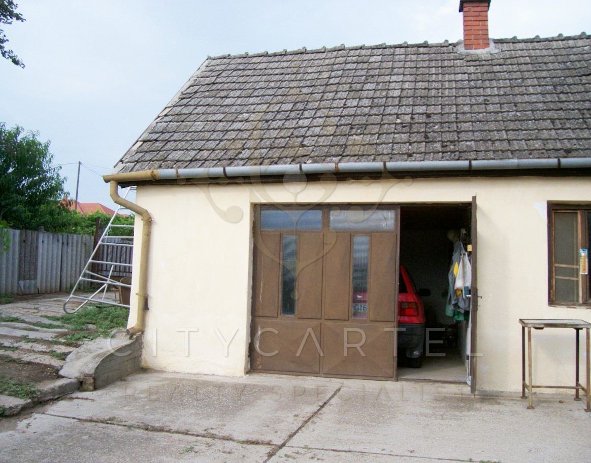 A fájl már létezik a célhelyen: import/kepek/vizjeles_5595262.jpg
For sale house Dunaföldvár  126 m<sup>2</sup> 25 millió Ft