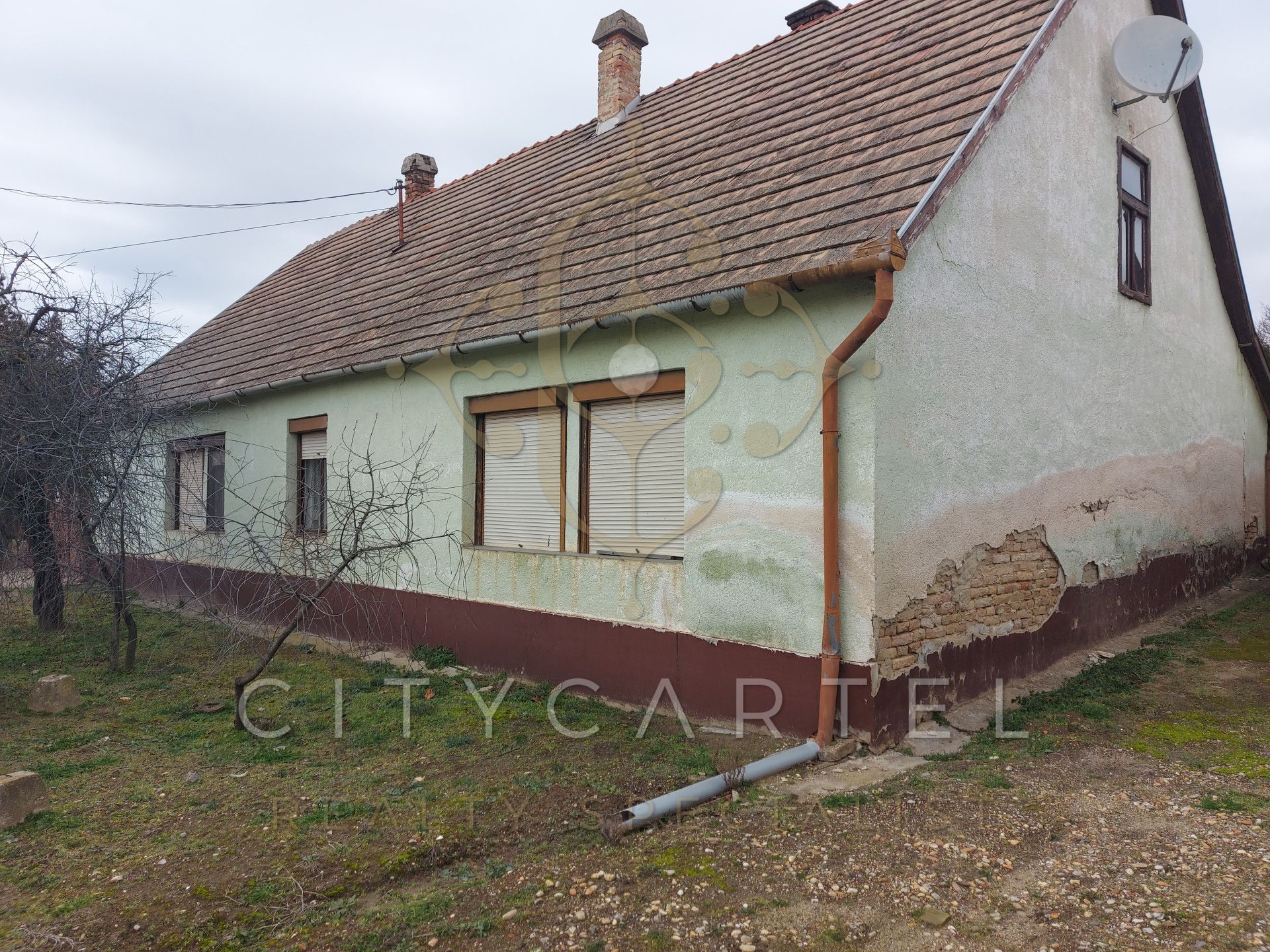 A fájl már létezik a célhelyen: import/kepek/vizjeles_5595266.jpg
For sale house Dunaföldvár  126 m<sup>2</sup> 25 millió Ft