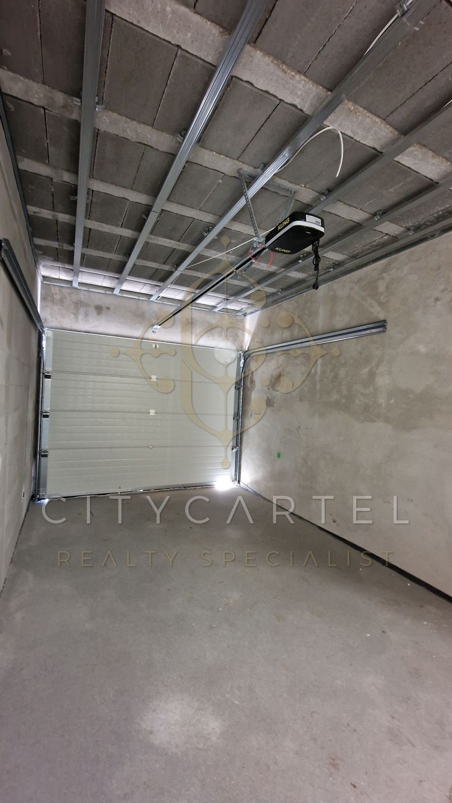 A fájl már létezik a célhelyen: import/kepek/vizjeles_5596469.jpg
Eladó Ikerház Budapest, XVIII. kerület  148 m<sup>2</sup> 129.99 millió Ft