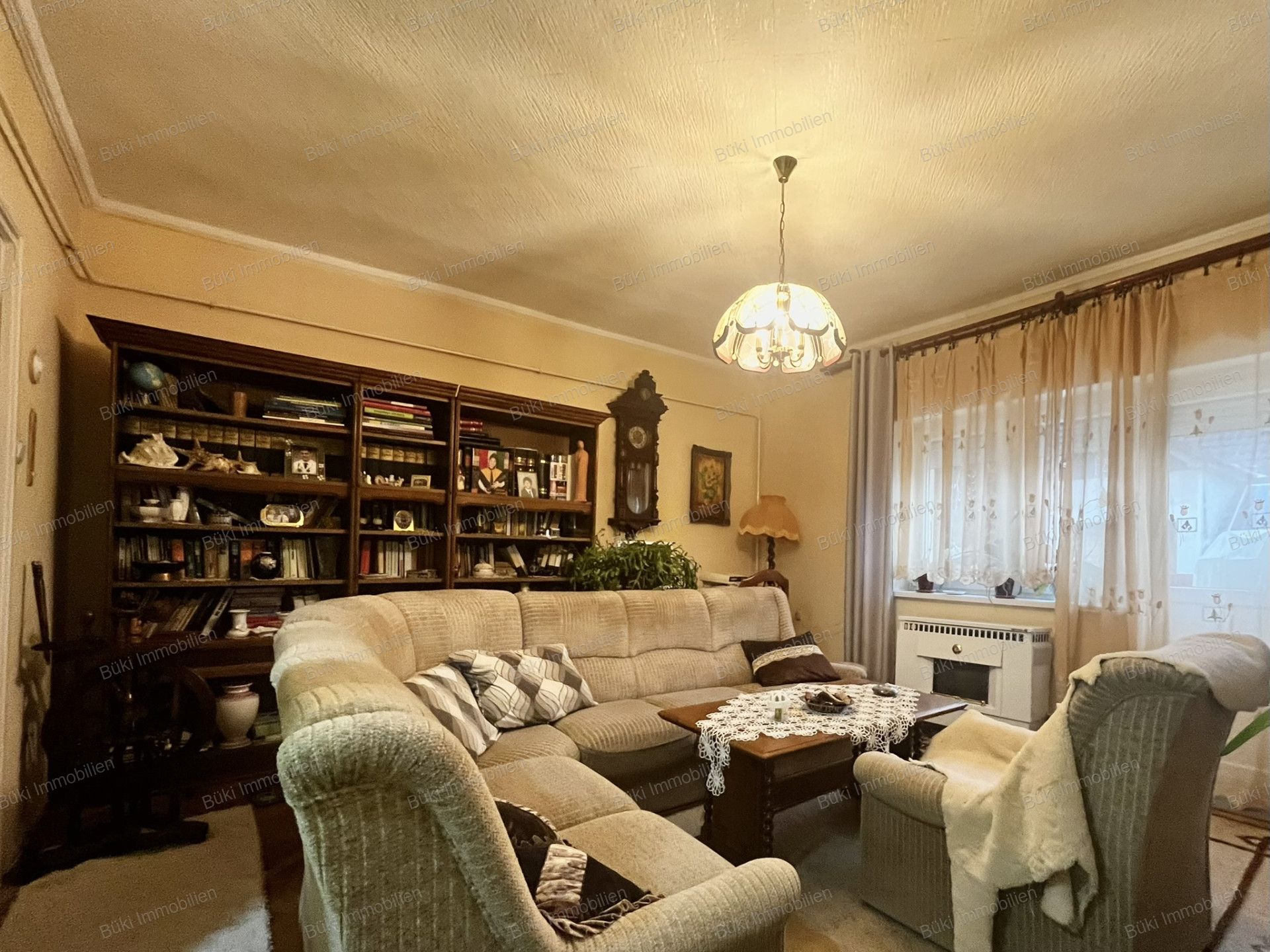 A fájl már létezik a célhelyen: import/kepek/vizjeles_5600228.jpg
For sale house Miskolc  114 m<sup>2</sup> 68.5 millió Ft