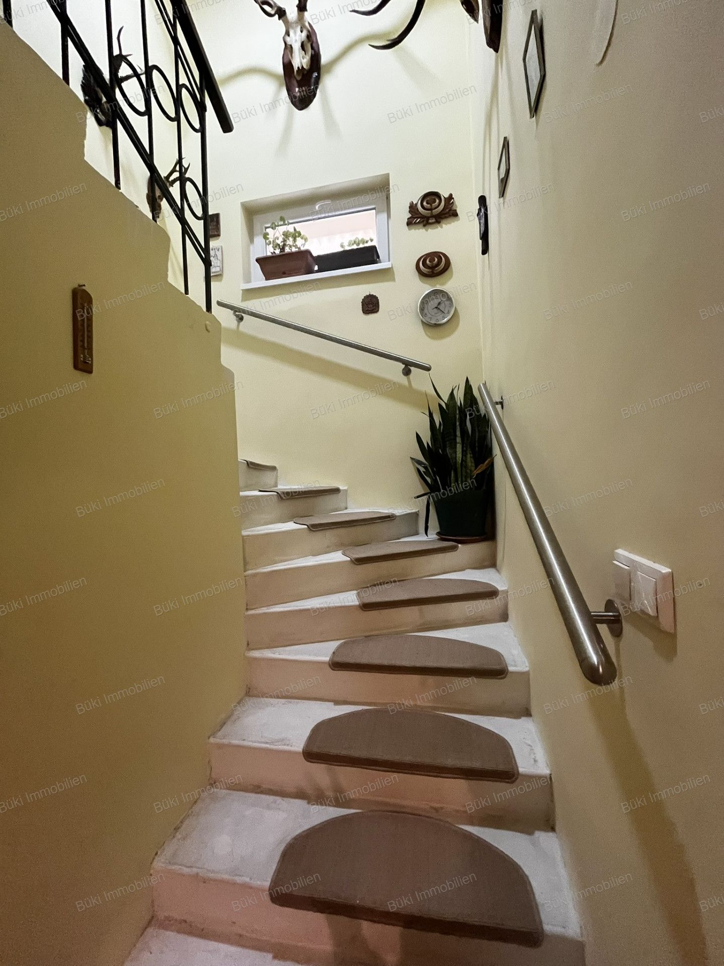 A fájl már létezik a célhelyen: import/kepek/vizjeles_5600237.jpg
For sale house Miskolc  114 m<sup>2</sup> 68.5 millió Ft
