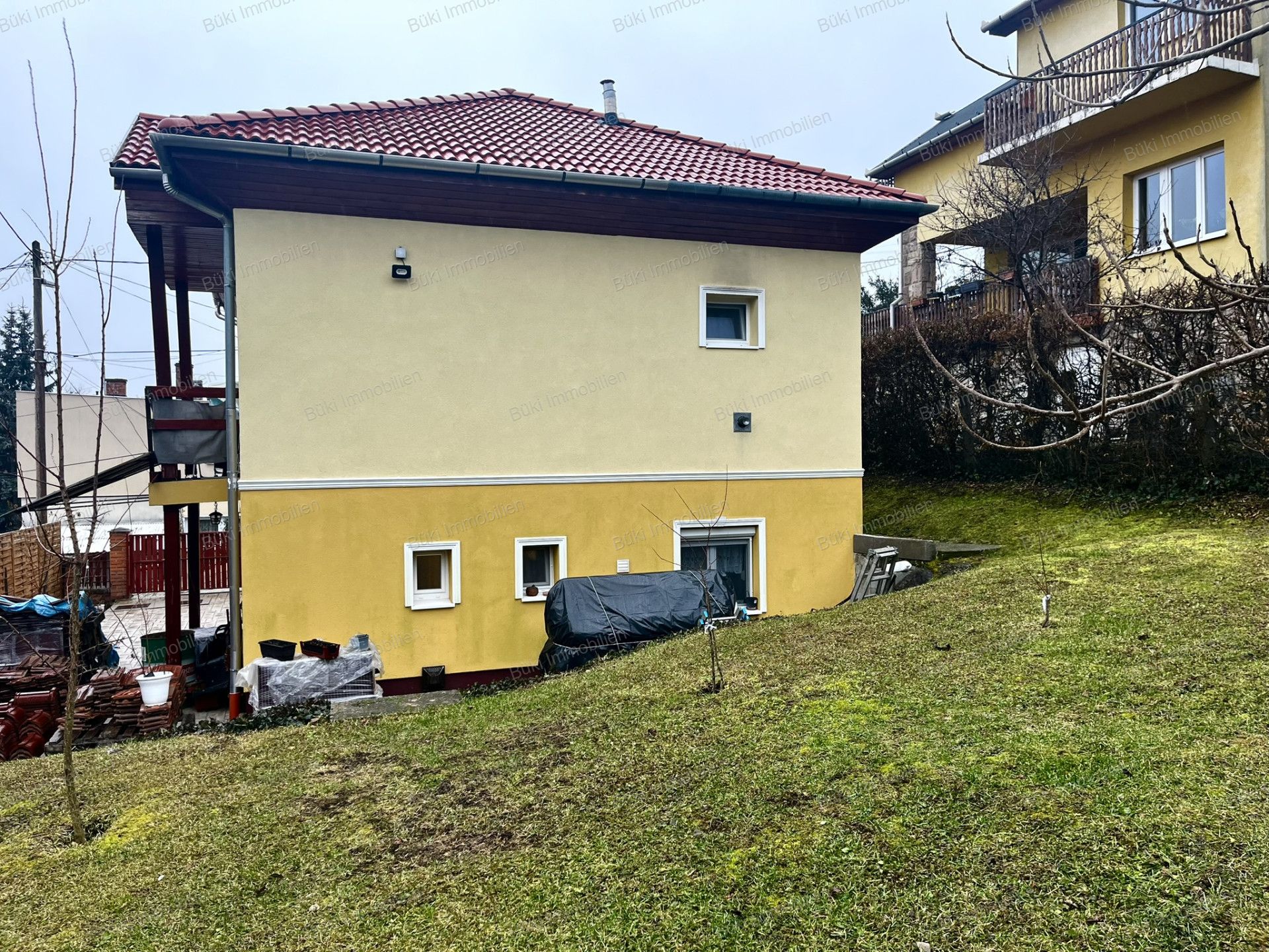 A fájl már létezik a célhelyen: import/kepek/vizjeles_5600240.jpg
For sale house Miskolc  114 m<sup>2</sup> 68.5 millió Ft