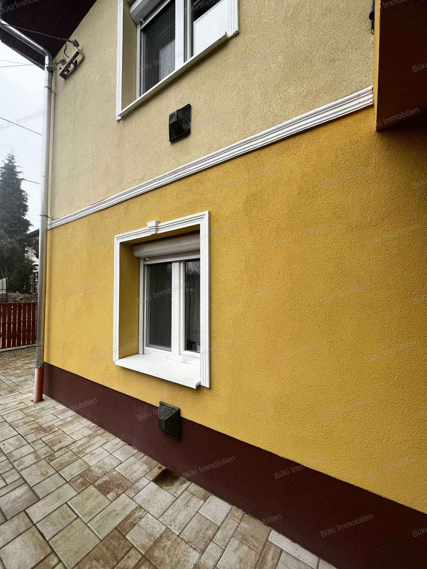 A fájl már létezik a célhelyen: import/kepek/vizjeles_5600241.jpg
For sale house Miskolc  114 m<sup>2</sup> 68.5 millió Ft