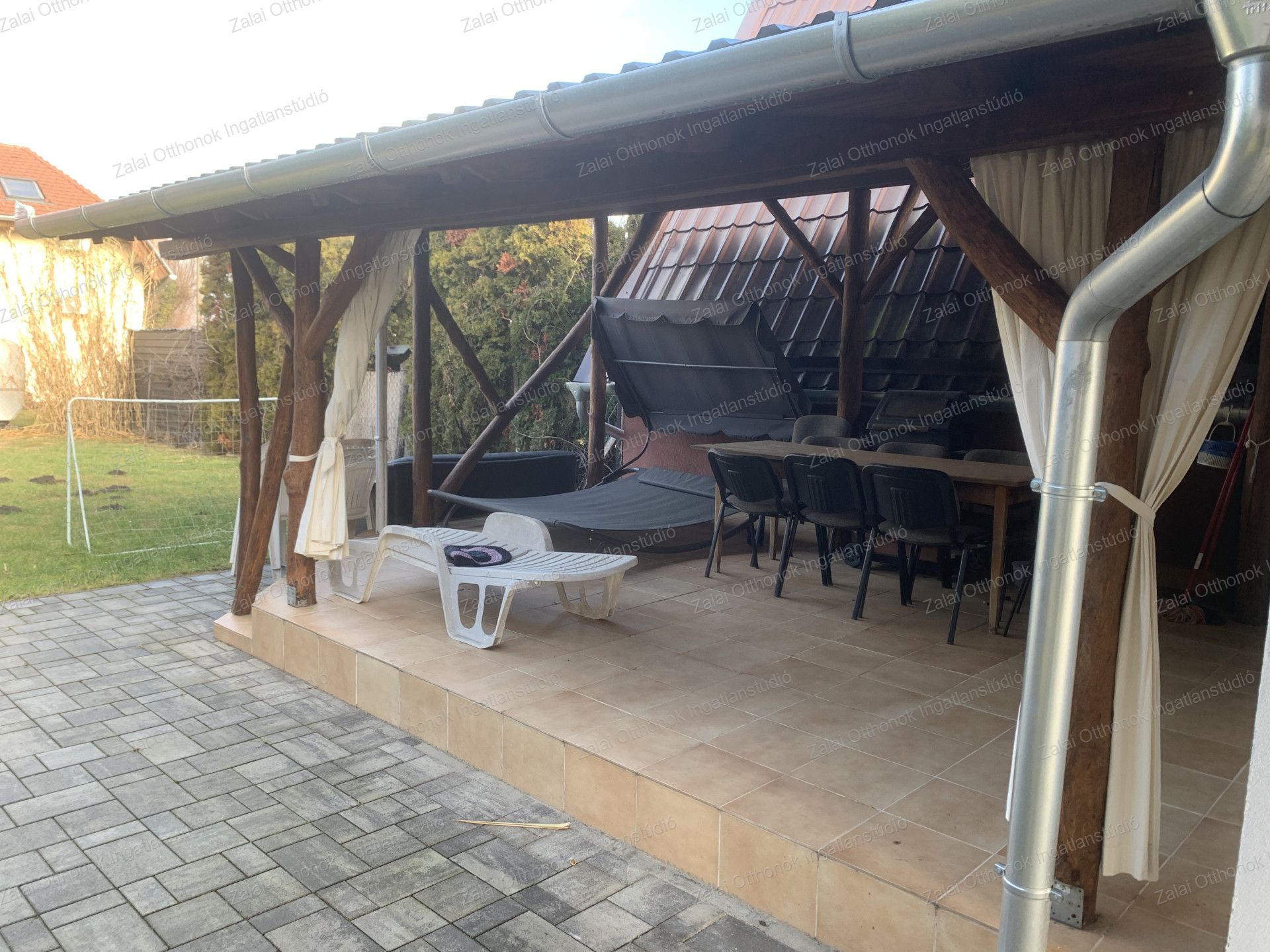 A fájl már létezik a célhelyen: import/kepek/vizjeles_5604015.jpg
For sale recreational home, summer house Balatonmáriafürdő  58 m<sup>2</sup> 69.9 millió Ft