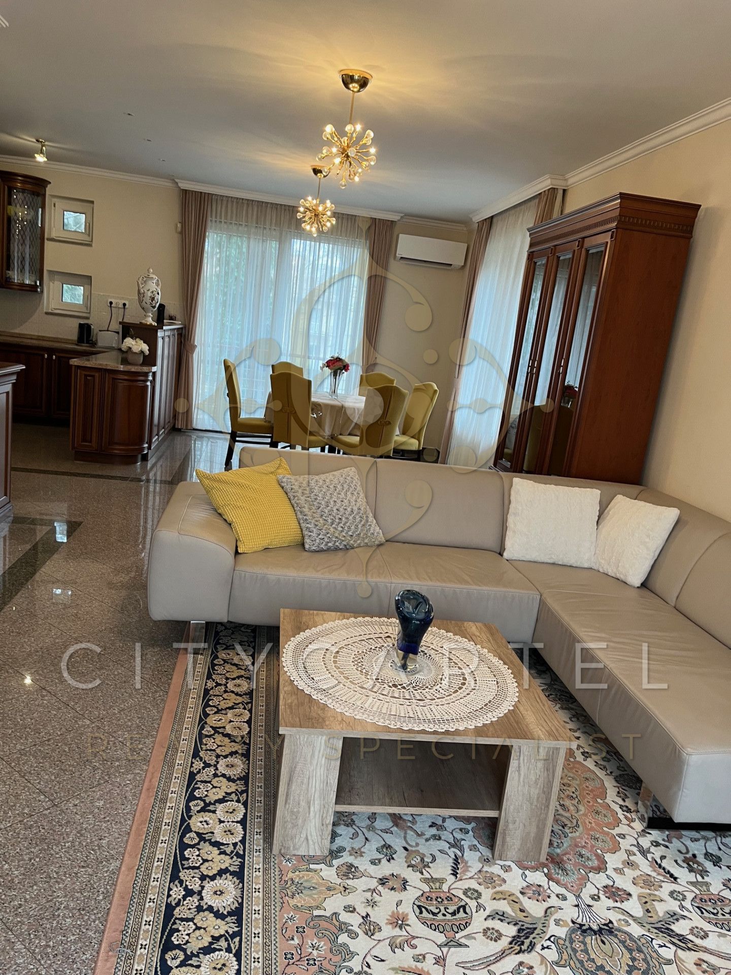 A fájl már létezik a célhelyen: import/kepek/vizjeles_5605839.jpg
For sale flat Budapest, XII. kerület  140 m<sup>2</sup> 2500 EUR