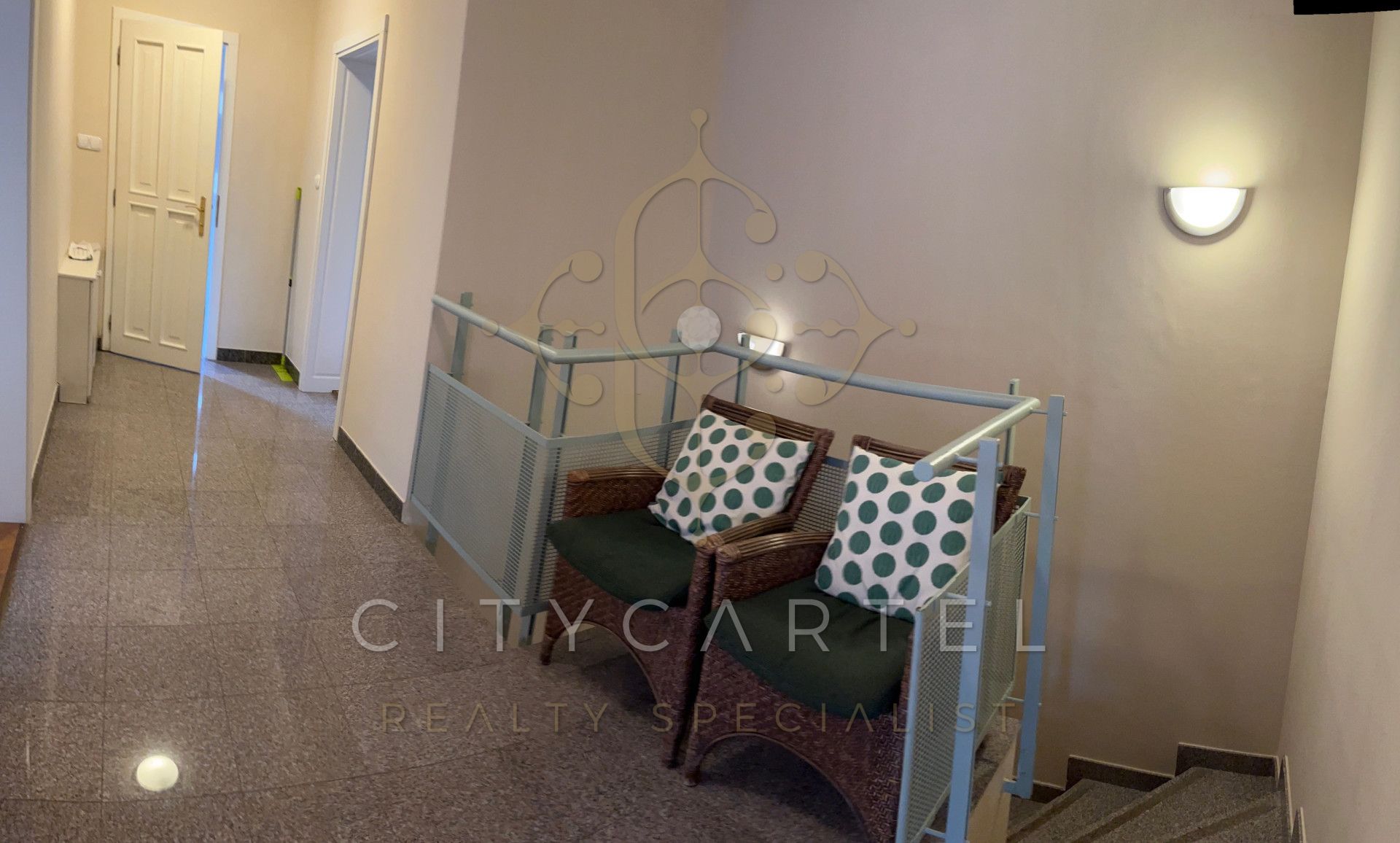 A fájl már létezik a célhelyen: import/kepek/vizjeles_5605842.jpg
For sale flat Budapest, XII. kerület  140 m<sup>2</sup> 2500 EUR