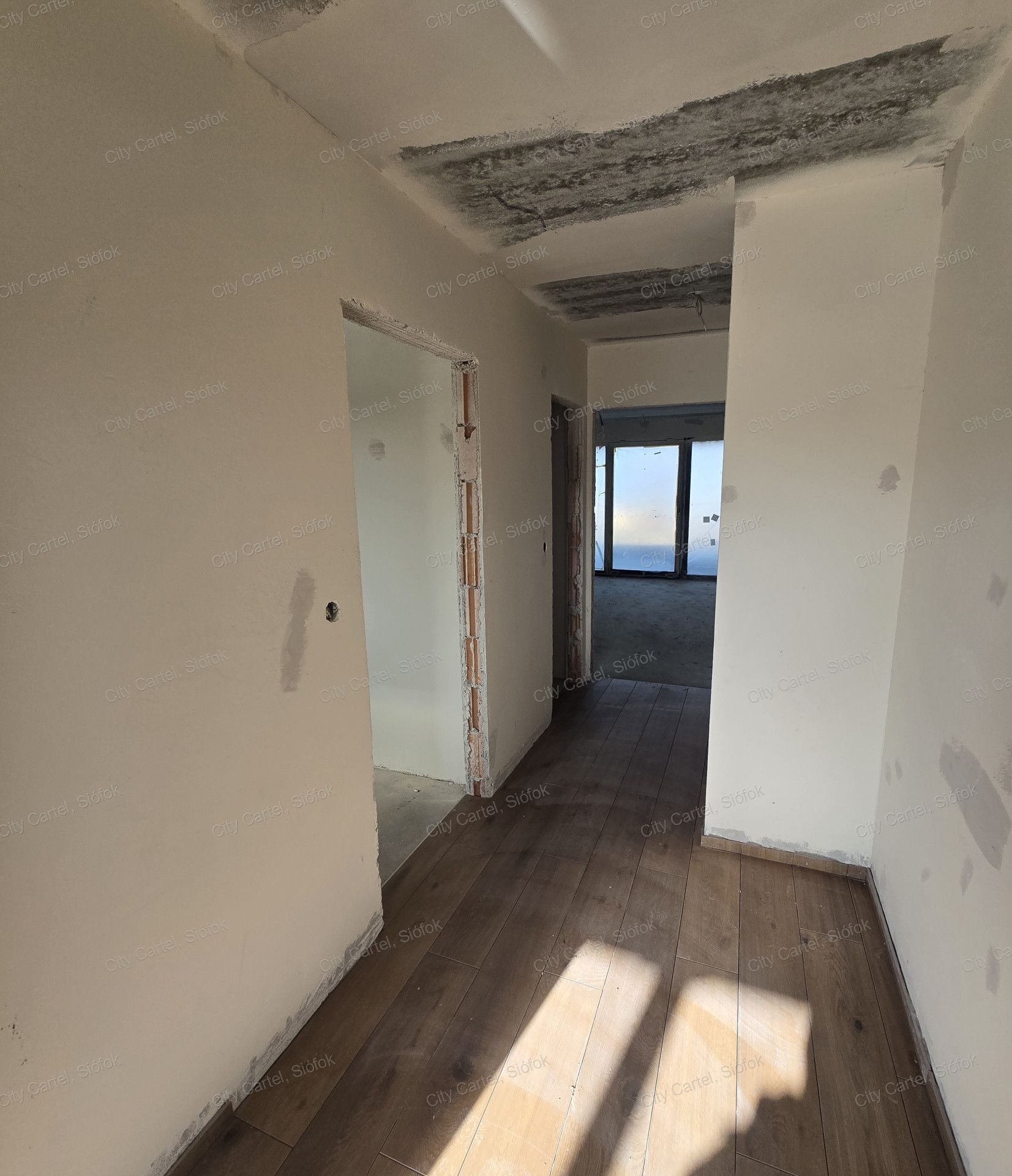 A fájl már létezik a célhelyen: import/kepek/vizjeles_5608327.jpg
For sale flat Balatonszemes  63 m<sup>2</sup> 129.9 millió Ft