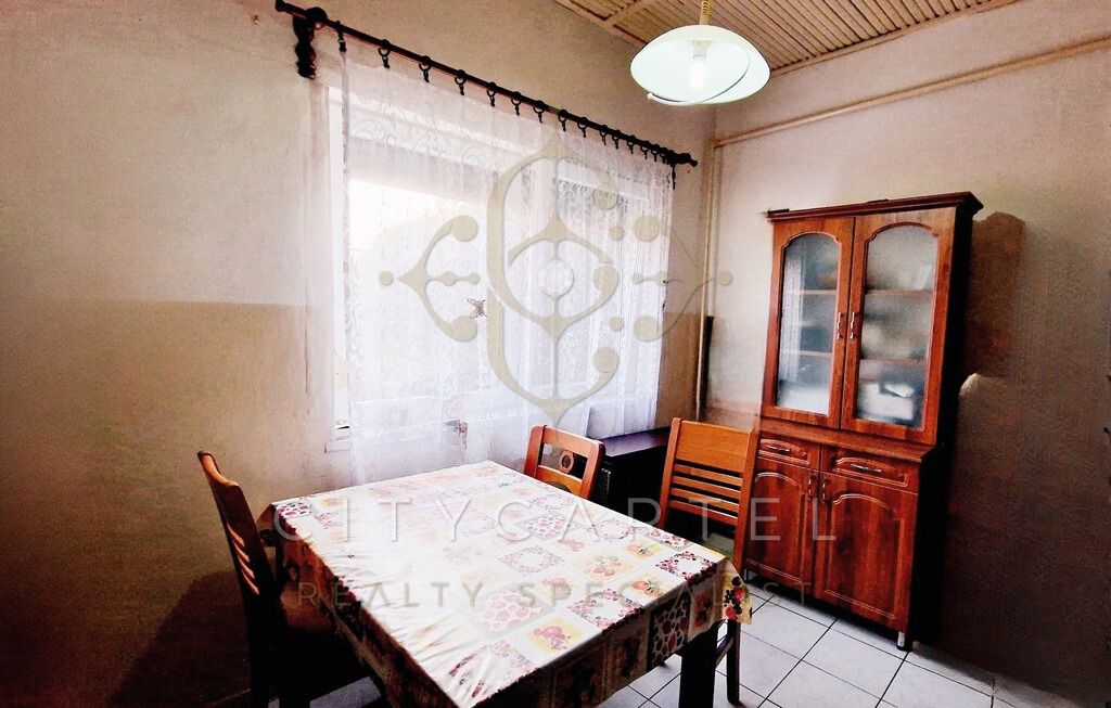 A fájl már létezik a célhelyen: import/kepek/vizjeles_5612386.jpg
Eladó Házrész Budapest, XVIII. kerület  64 m<sup>2</sup> 48 millió Ft