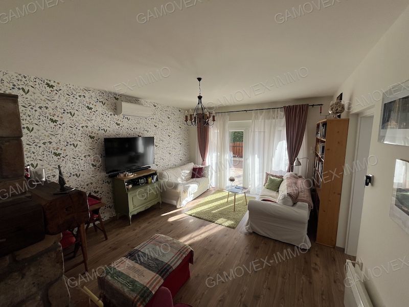 A fájl már létezik a célhelyen: import/kepek/vizjeles_5615843.jpg
Eladó Családi ház Kőröshegy  105 m<sup>2</sup> 169.499 millió Ft