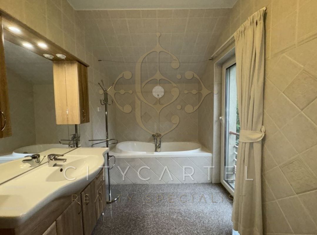 A fájl már létezik a célhelyen: import/kepek/vizjeles_5620220.jpg
For sale flat Budapest, XII. kerület  140 m<sup>2</sup> 2500 EUR