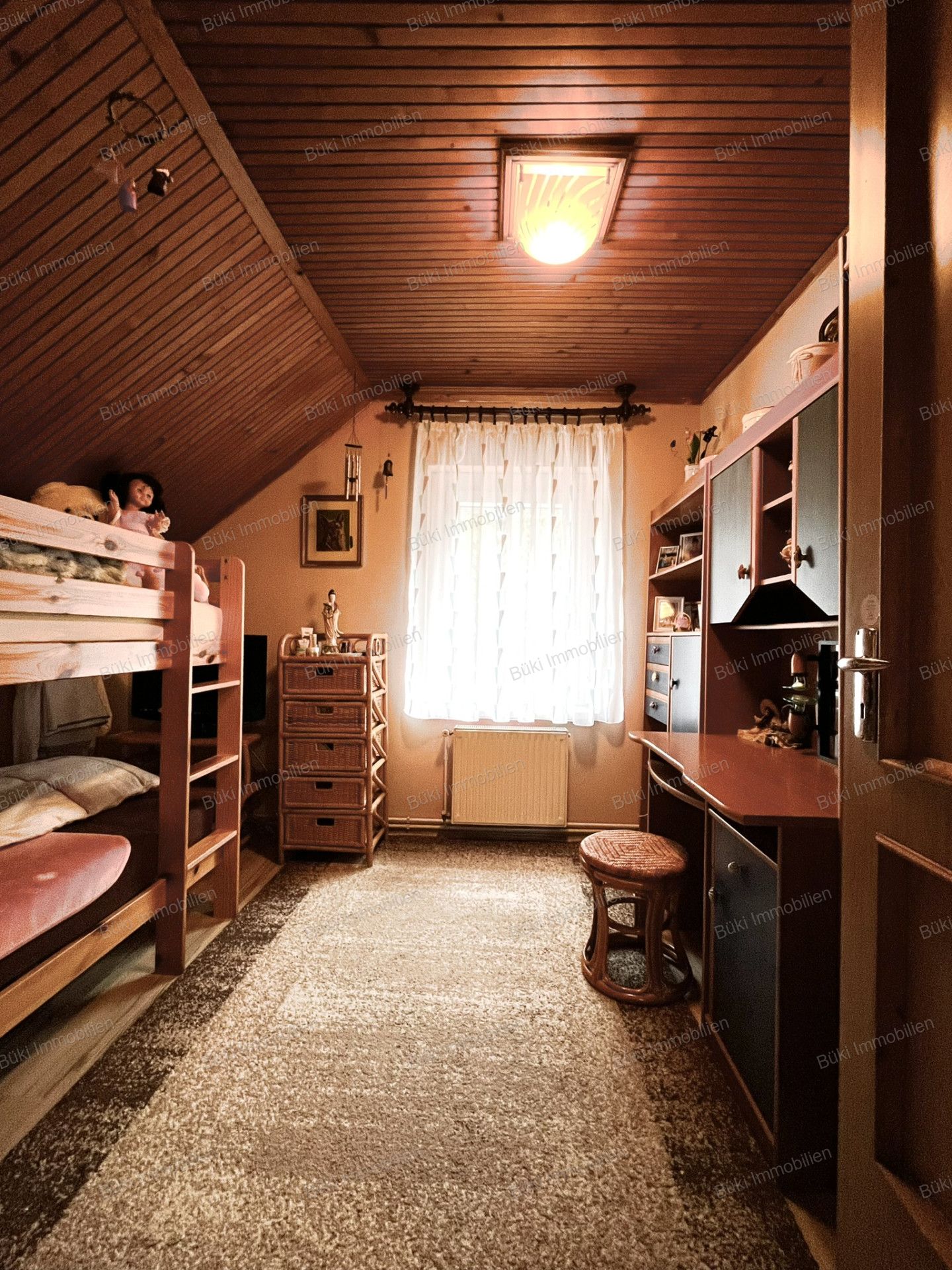 A fájl már létezik a célhelyen: import/kepek/vizjeles_5626304.jpg
For sale house Miskolc  109 m<sup>2</sup> 49.9 millió Ft