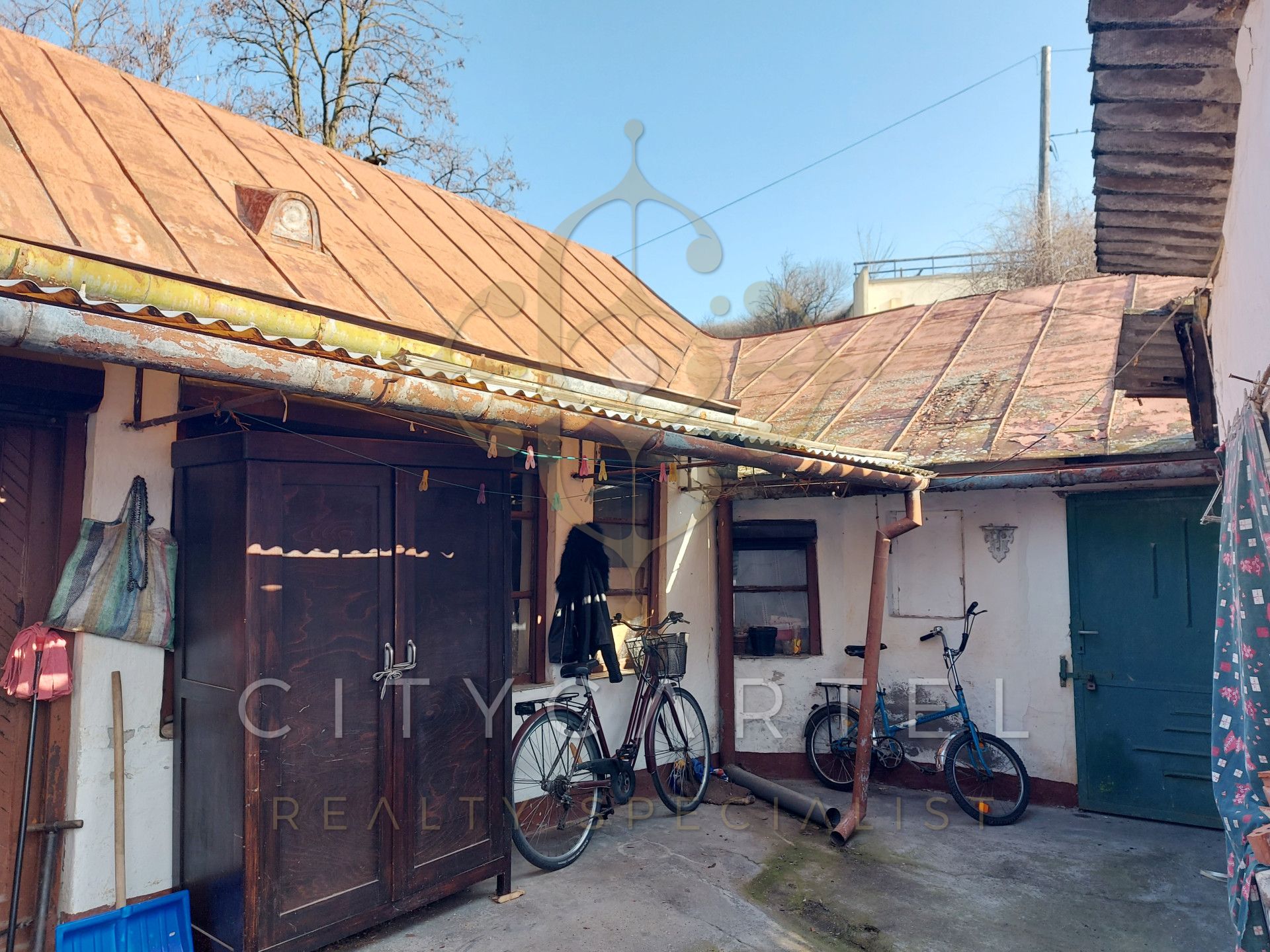 A fájl már létezik a célhelyen: import/kepek/vizjeles_5628390.jpg
For sale house Dunaföldvár  90 m<sup>2</sup> 23 millió Ft