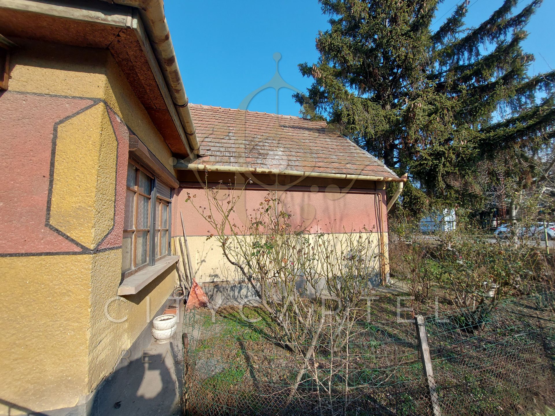 A fájl már létezik a célhelyen: import/kepek/vizjeles_5628445.jpg
Eladó Családi ház Solt  183 m<sup>2</sup> 35 millió Ft