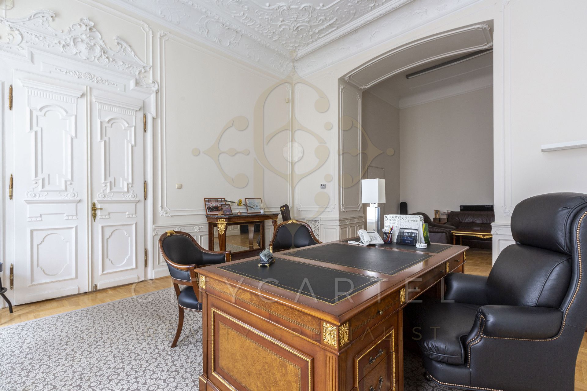 A fájl már létezik a célhelyen: import/kepek/vizjeles_5638725.jpg
Eladó Téglalakás Budapest, V. kerület  299 m<sup>2</sup> 3500000 EUR