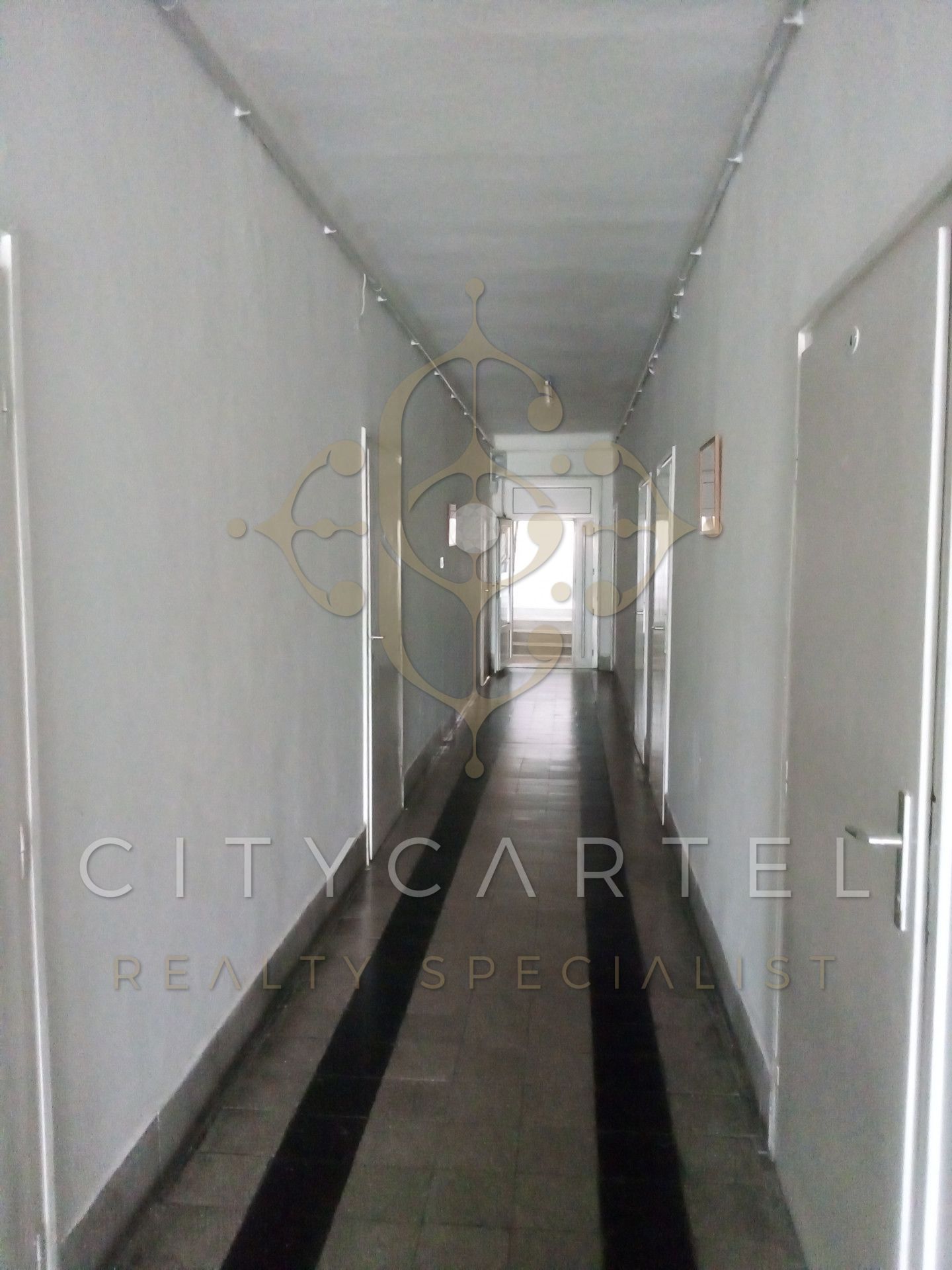 A fájl már létezik a célhelyen: import/kepek/vizjeles_5645265.jpg
For sale Office in office building A Solymár  30 m<sup>2</sup> 100000 millió Ft