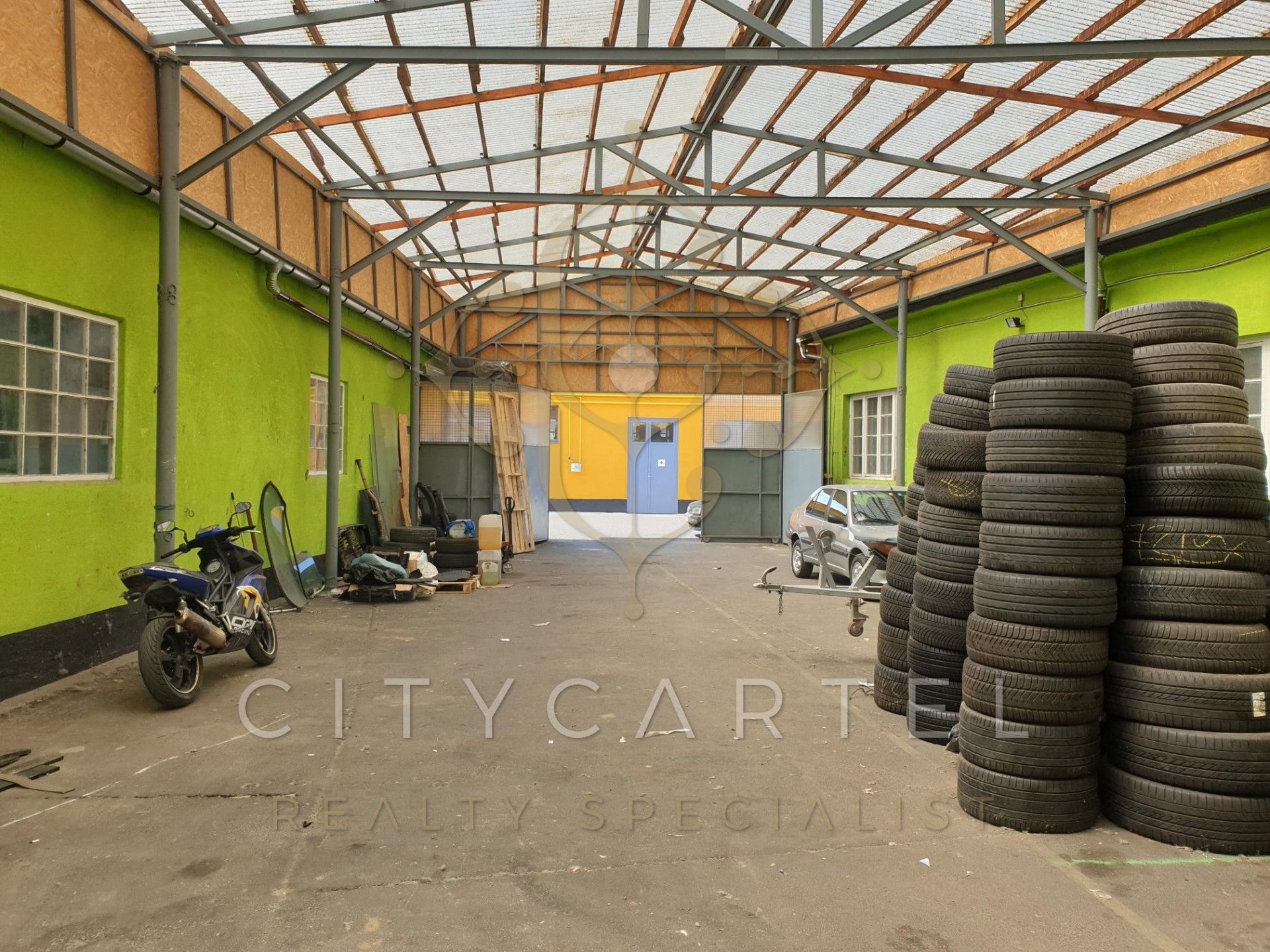 A fájl már létezik a célhelyen: import/kepek/vizjeles_5645348.jpg
For sale Workshop Solymár  141 m<sup>2</sup> 0.425 millió Ft