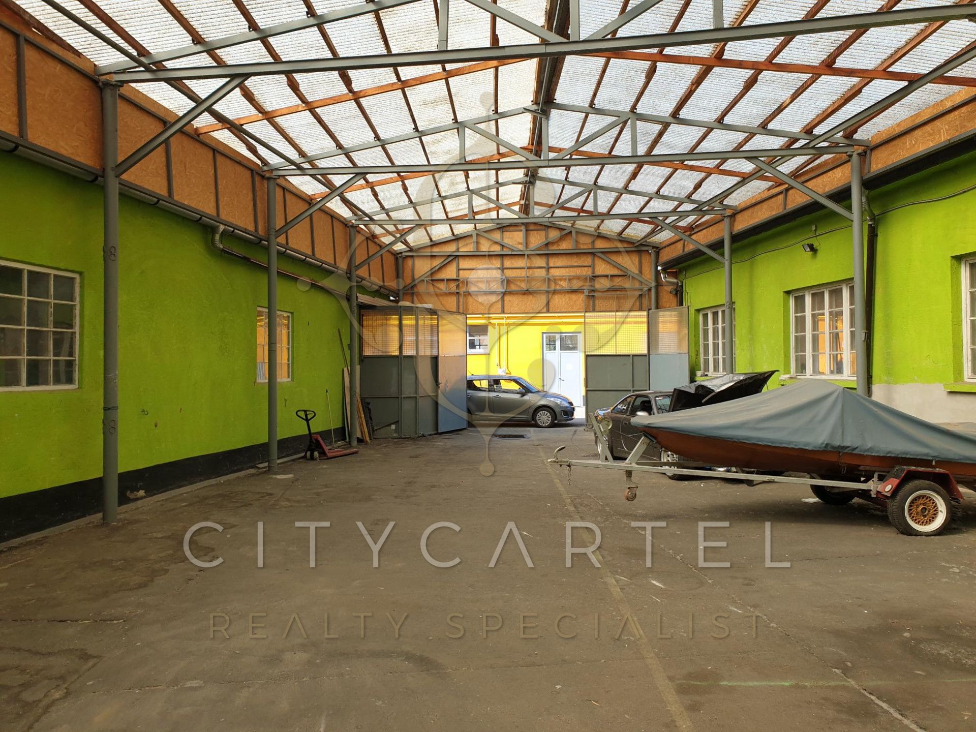 A fájl már létezik a célhelyen: import/kepek/vizjeles_5645350.jpg
For sale Workshop Solymár  141 m<sup>2</sup> 0.425 millió Ft