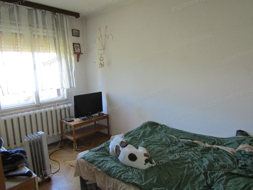 A fájl már létezik a célhelyen: import/kepek/vizjeles_5645446.jpg
Eladó Téglalakás Sümeg  128 m<sup>2</sup> 30 millió Ft