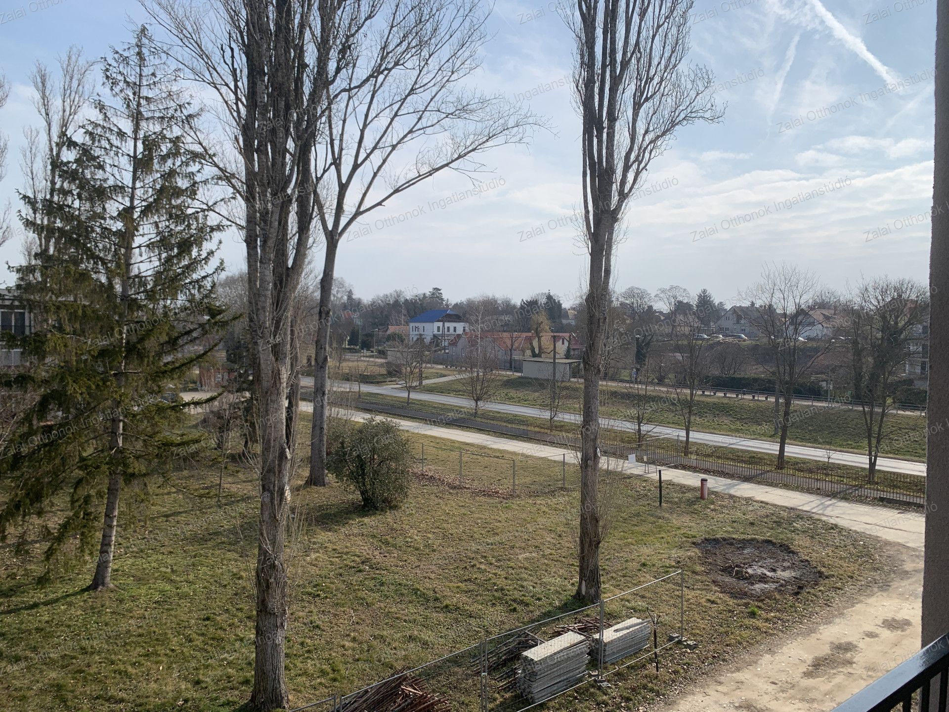 A fájl már létezik a célhelyen: import/kepek/vizjeles_5647086.jpg
For sale recreational home, summer house Balatonberény  44 m<sup>2</sup> 49.9 millió Ft
