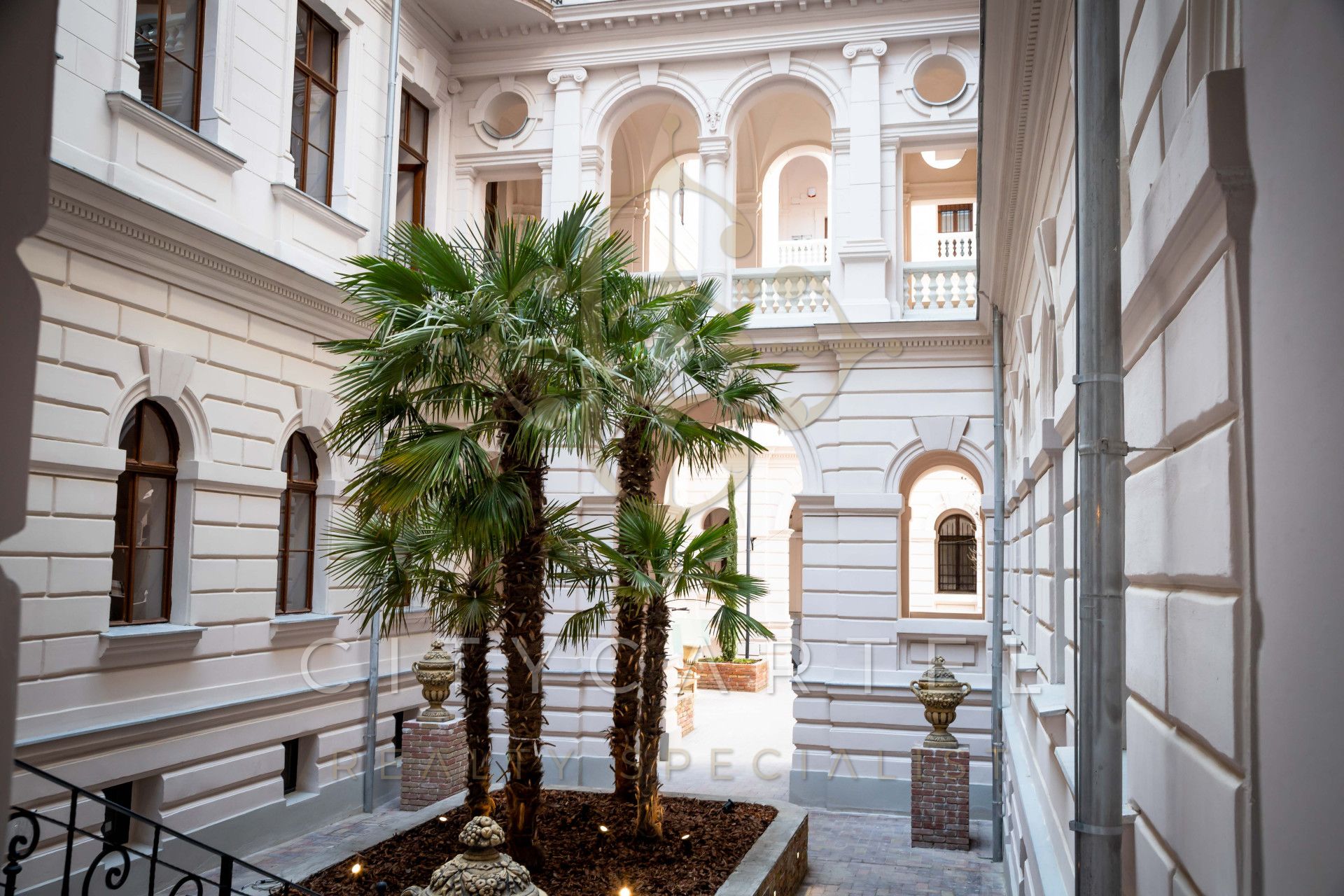 A fájl már létezik a célhelyen: import/kepek/vizjeles_5649977.jpg
Eladó Téglalakás Budapest, VI. kerület  104 m<sup>2</sup> 410 millió Ft