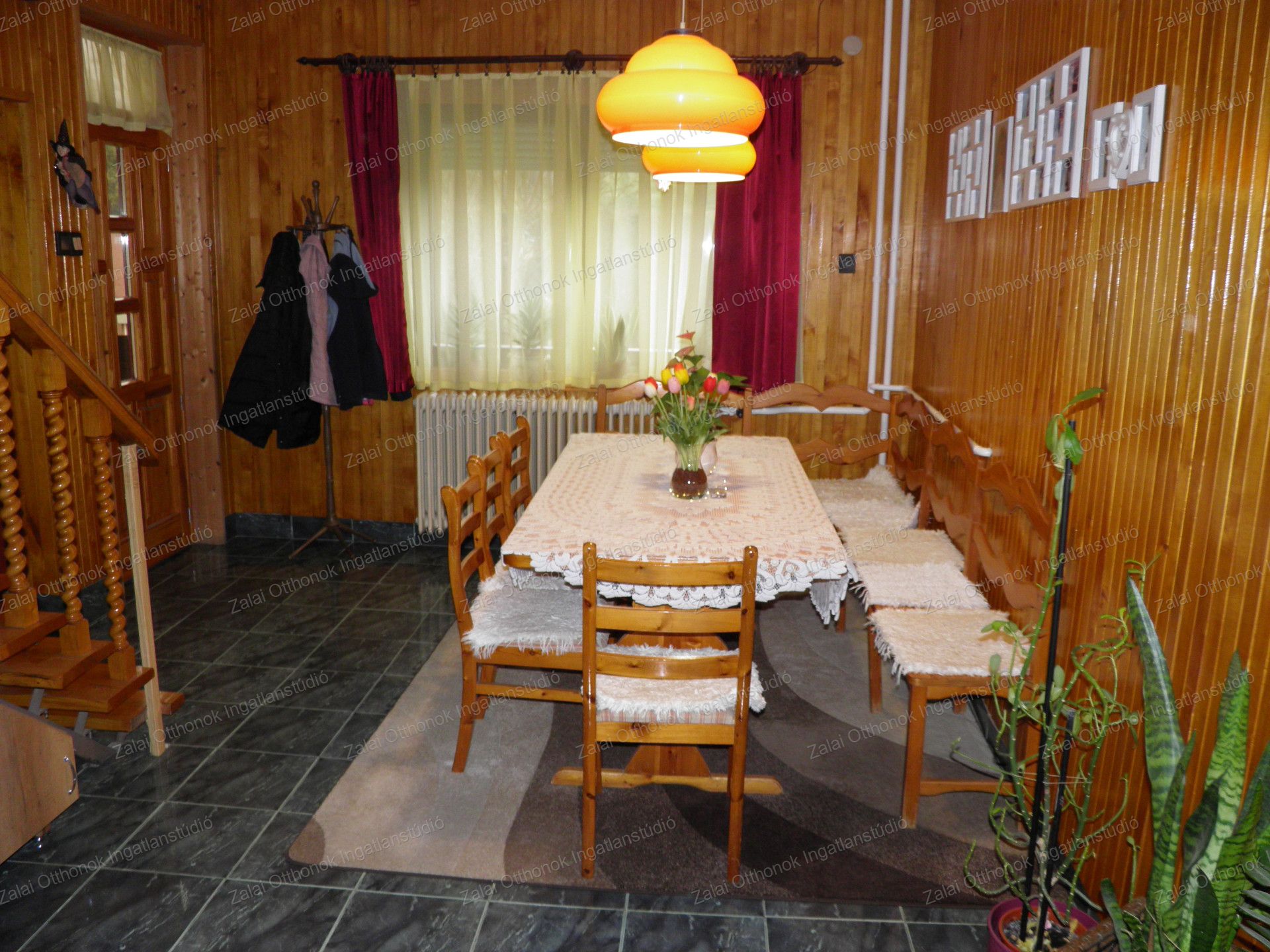 A fájl már létezik a célhelyen: import/kepek/vizjeles_5652029.jpg
For sale house Kehidakustány  340 m<sup>2</sup> 94.9 millió Ft