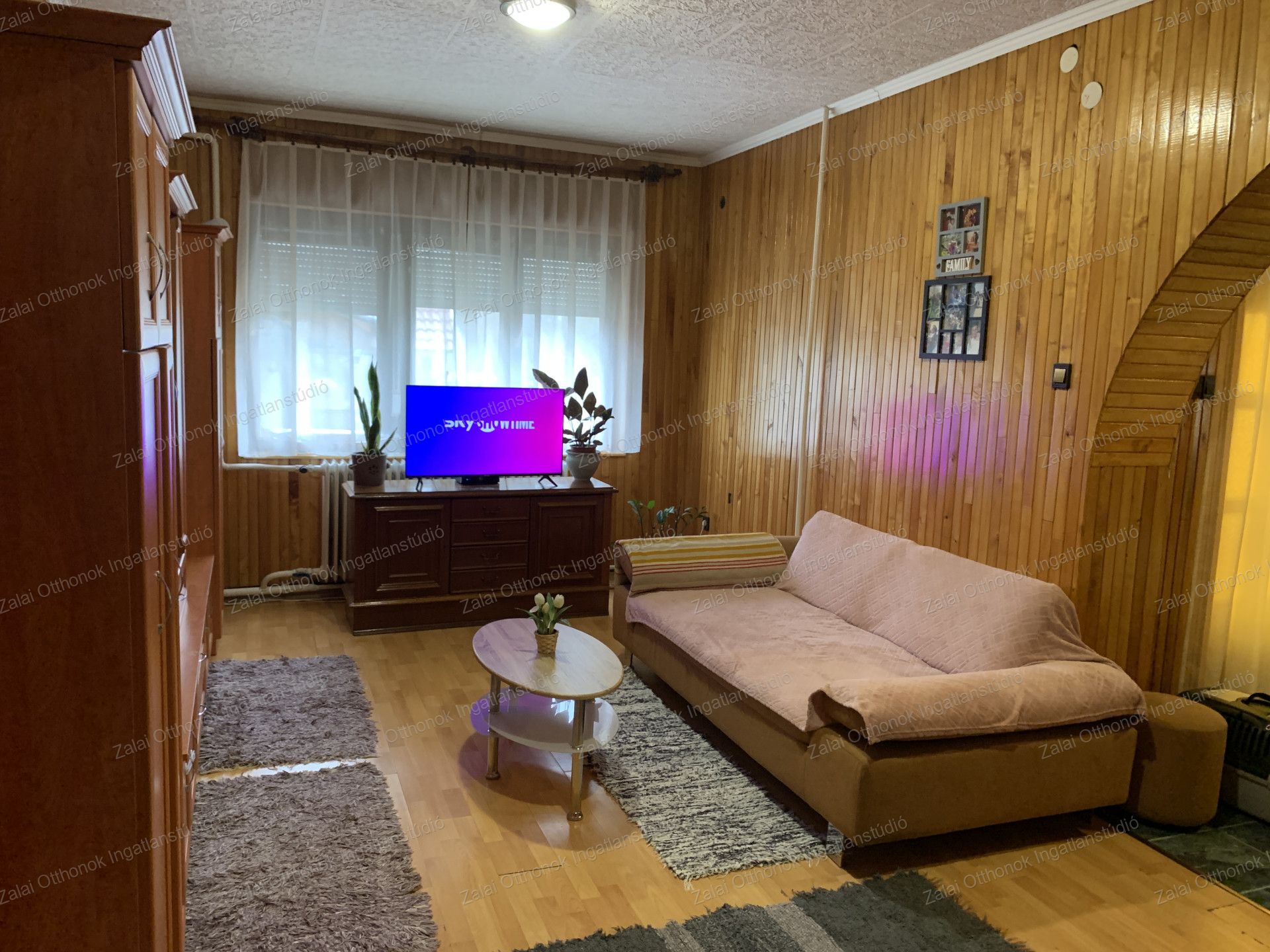 A fájl már létezik a célhelyen: import/kepek/vizjeles_5652034.jpg
For sale house Kehidakustány  340 m<sup>2</sup> 94.9 millió Ft